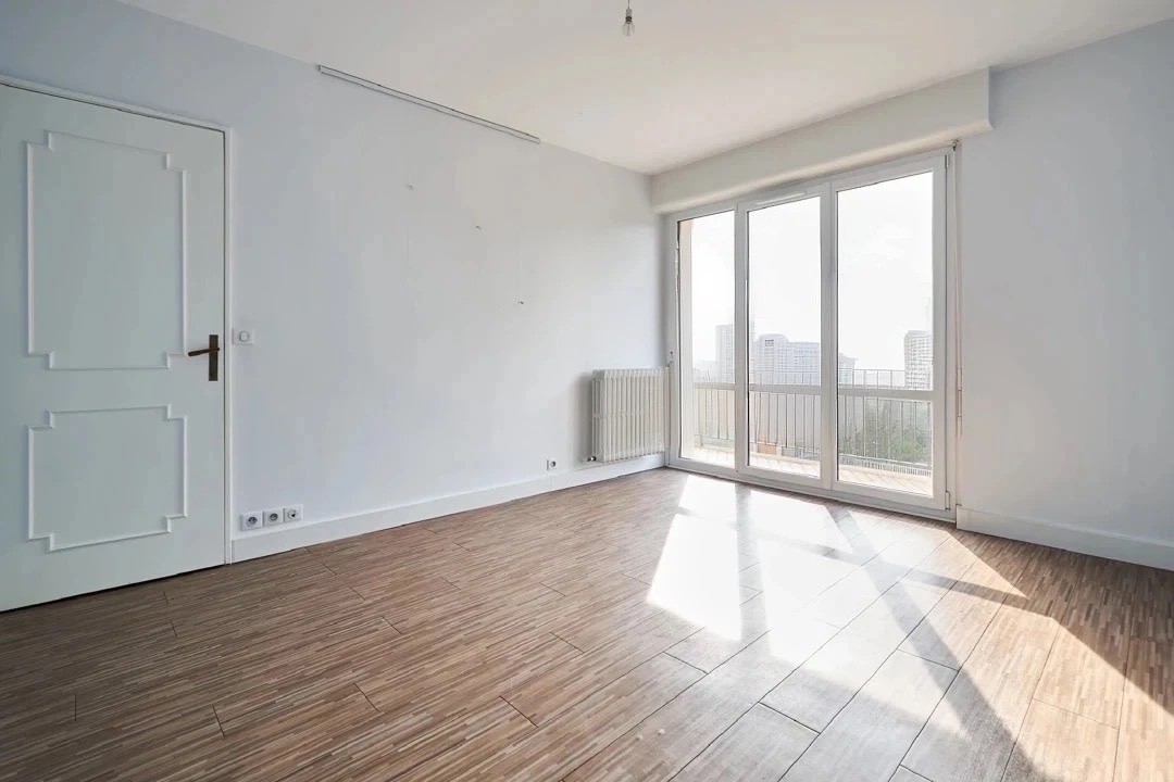 Appartement Familiale Lumineuse T6 avec Balcon, cave et Garage - Reims 51100 — photo 10