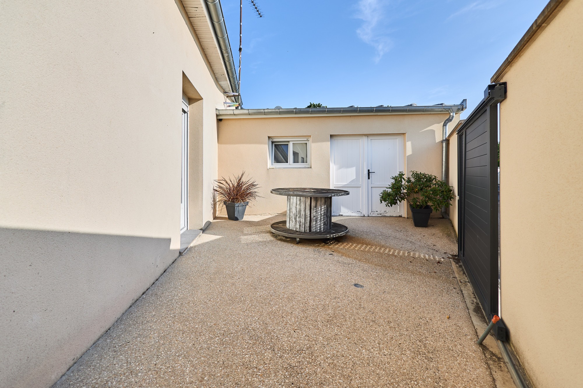 EN EXCLUSIVITÉ : Maison Familiale Lumineuse T5 avec Jardin, Terrasse, Garage   GUEUX 51390 — photo 19