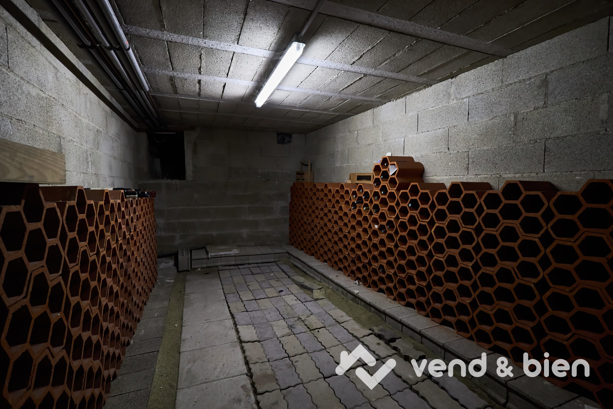 Maison T7 jardin, garage , cave — photo 19