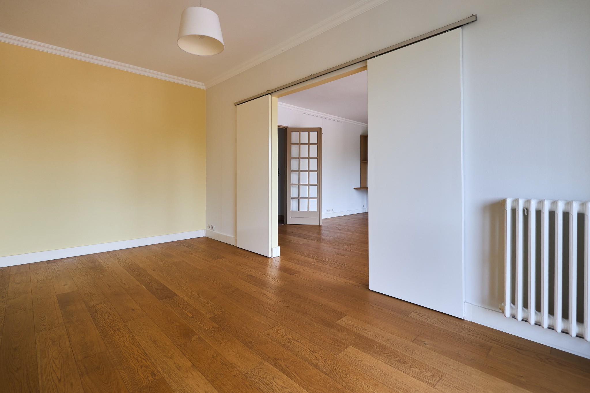 Appartement Familiale Lumineuse T6 avec Balcon, cave et Garage - Reims 51100 — photo 2
