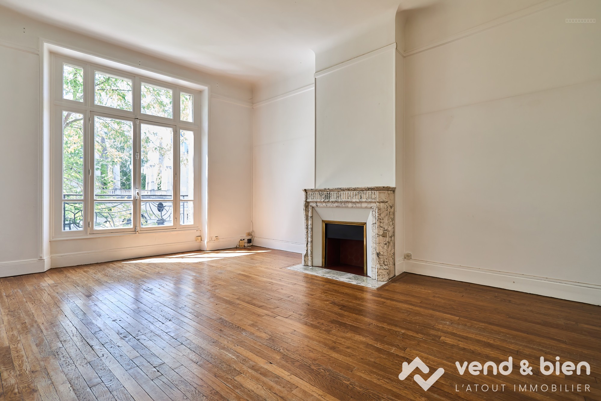 Appartement de Caractère T5 de 147 m2 à deux pas de la Cathédrale   Reims (51100) — photo 5