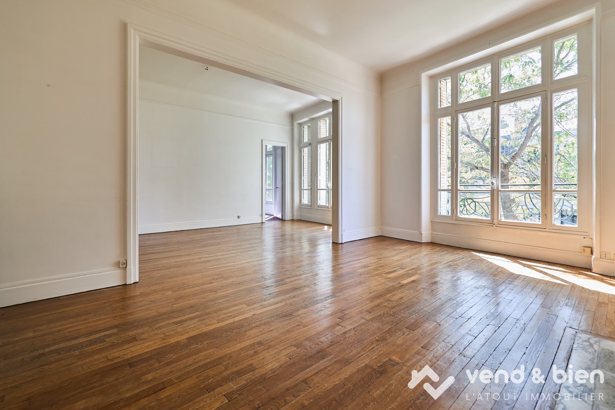 Appartement de Caractère T5 de 147 m2 à deux pas de la Cathédrale   Reims (51100) — photo 2