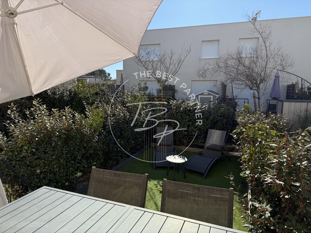 Villa T3 mitoyenne dans résidence de vacances récente — photo 2
