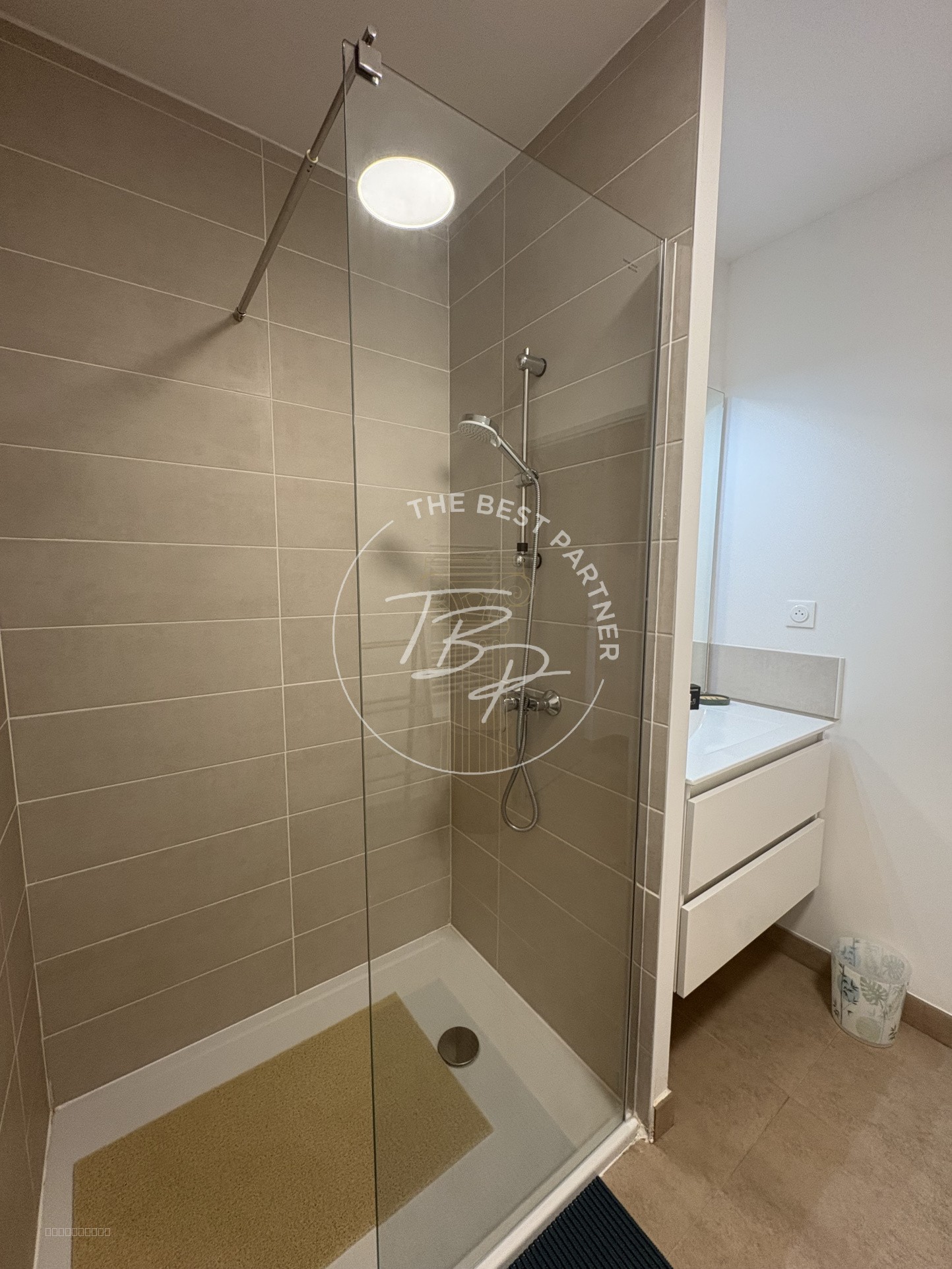 Appartement T2 récent de 2024 avec jardin   à 300 m de la mer — photo 14