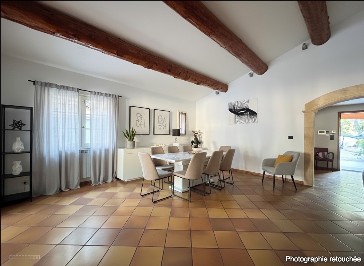 Maison avec dépendance, piscine et pinède à Septèmes-les-Vallons — photo 18