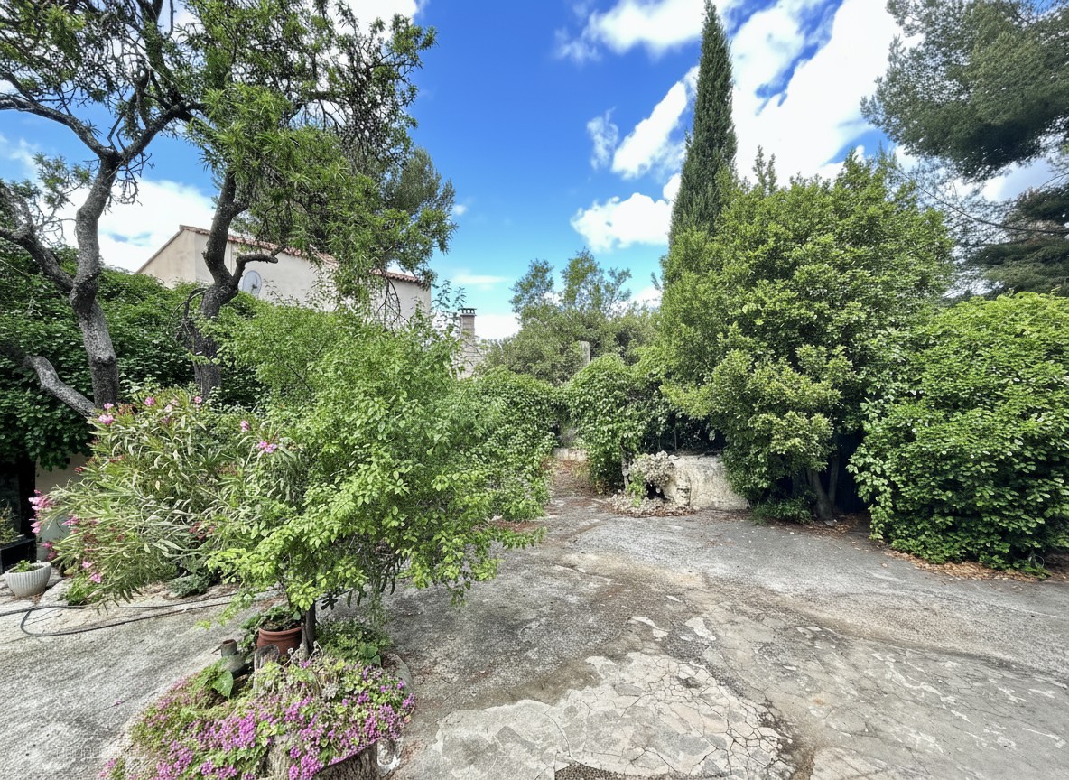Villa avec studio indépendant — photo 18