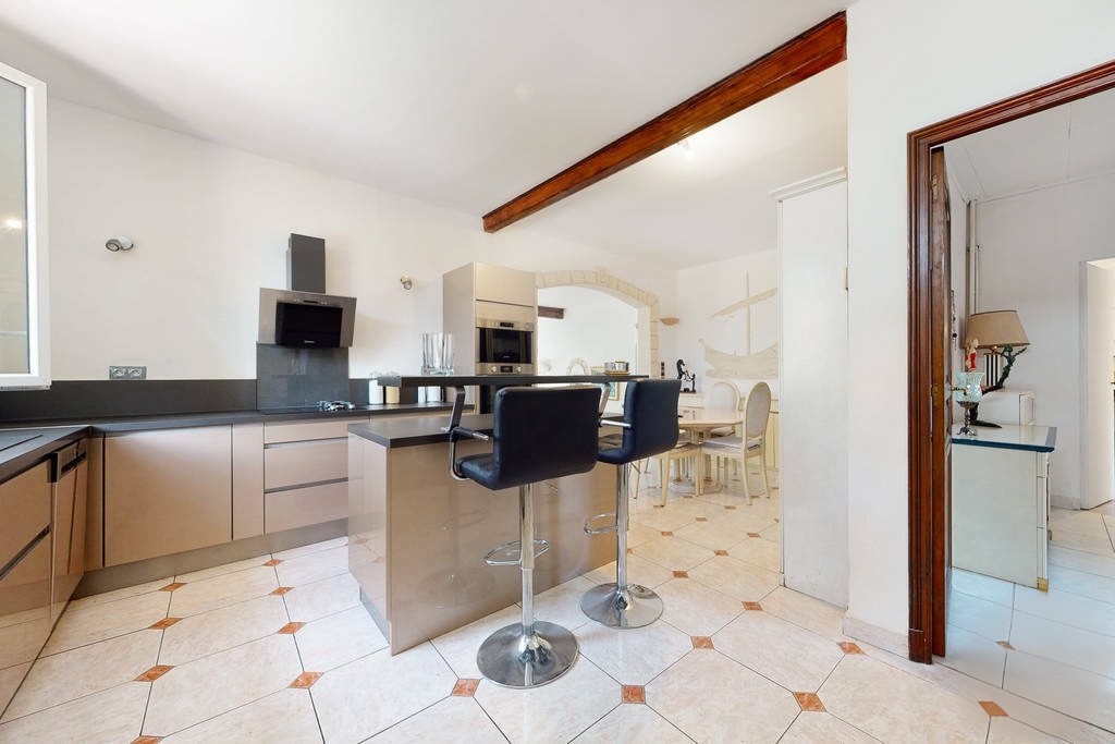 Villa avec studio indépendant — photo 10
