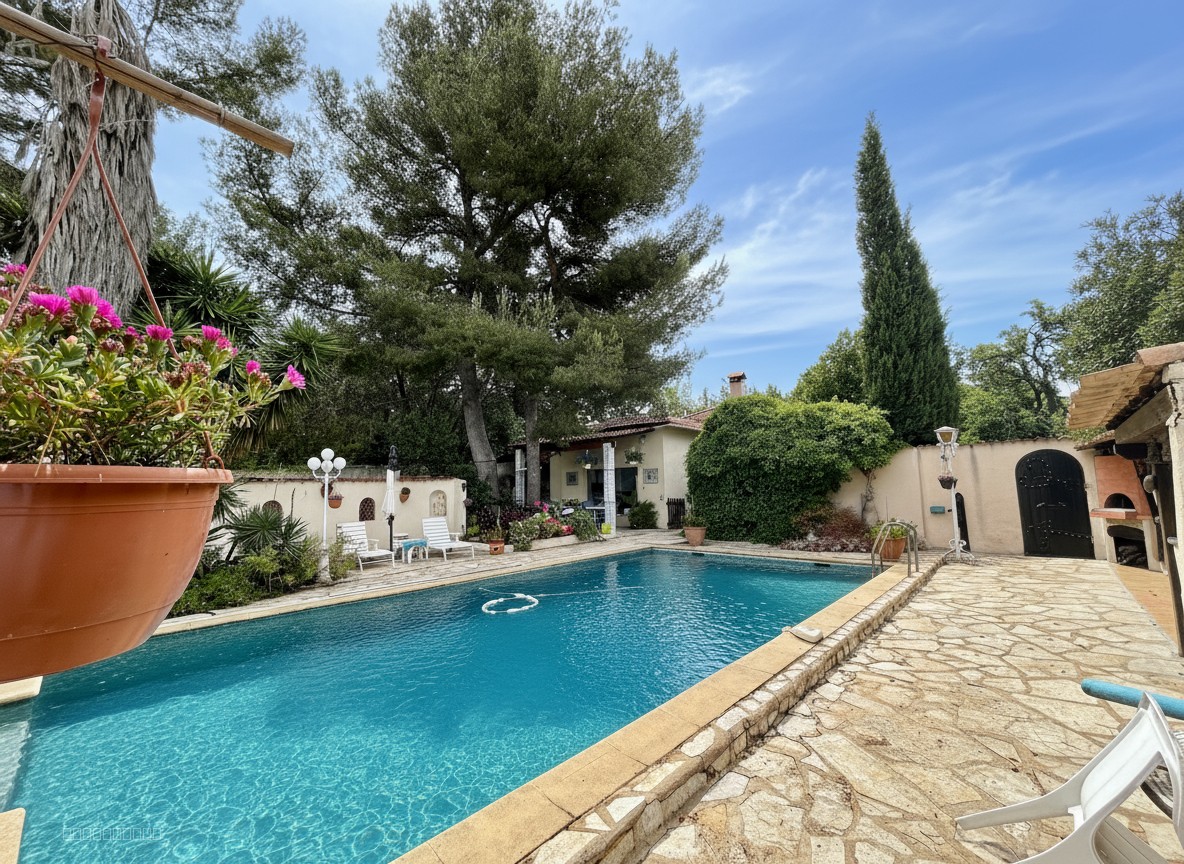 Villa avec studio indépendant — photo 2