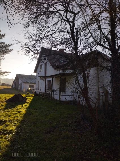 Maison au calme au sud du Morvan   3,8 hectares, piscine et ancien corps de ferme — photo 8
