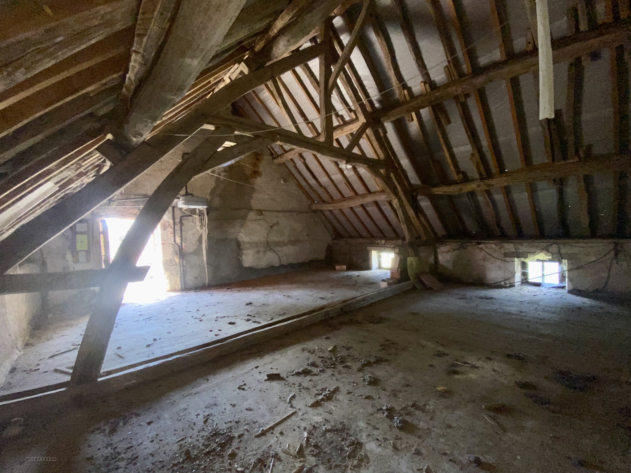 Maison familiale indépendante près du collège de Cercy-la-Tour — photo 20