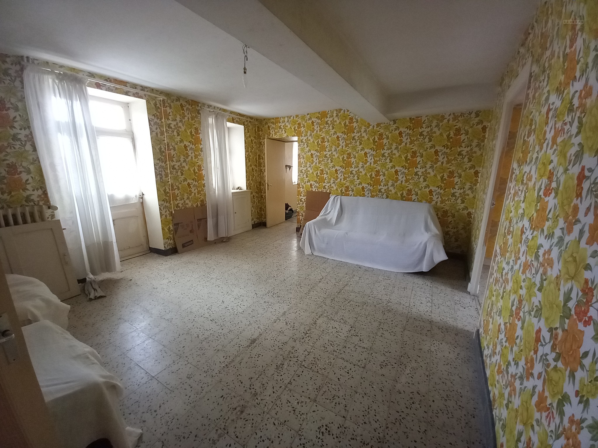 Ensemble Maison et grange BICHES 58110 — photo 9