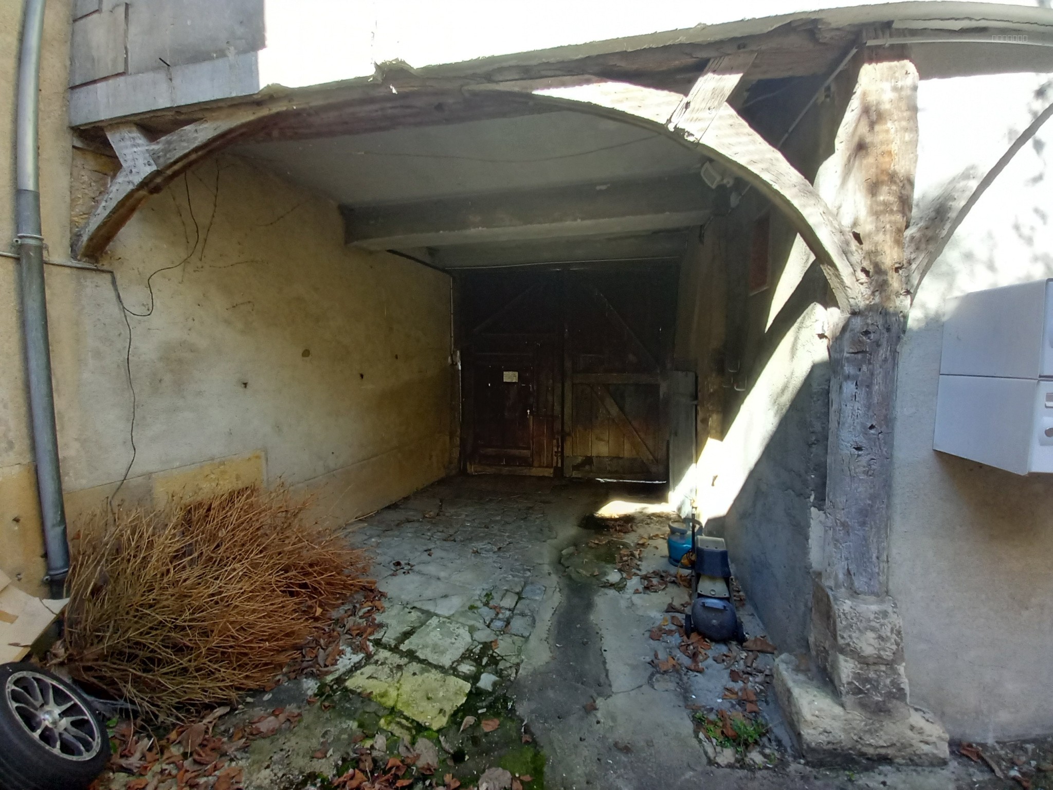 IMMEUBLE commerce et appart DECIZE 58300 — photo 19