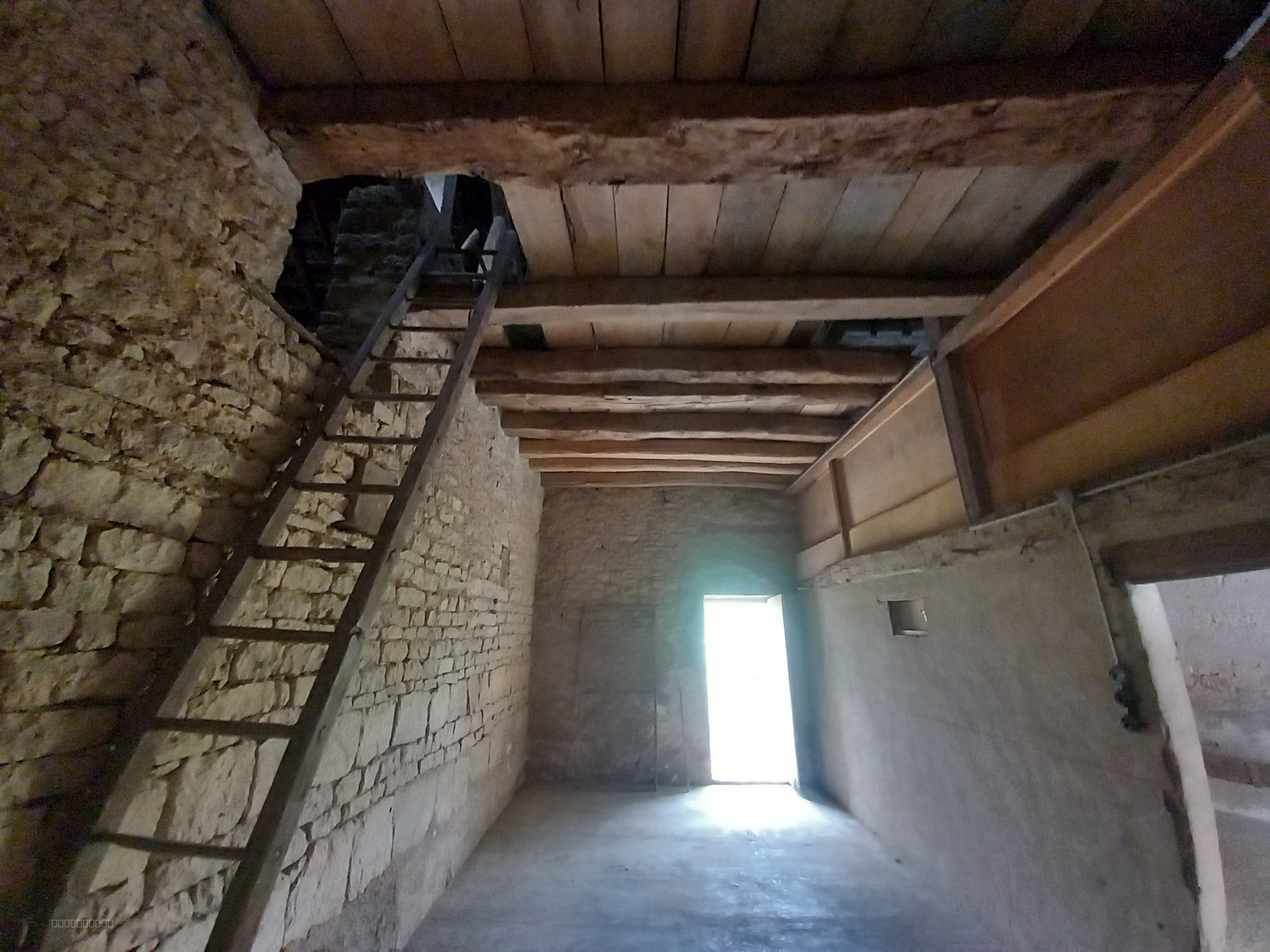 Ensemble Maison et grange BICHES 58110 — photo 12