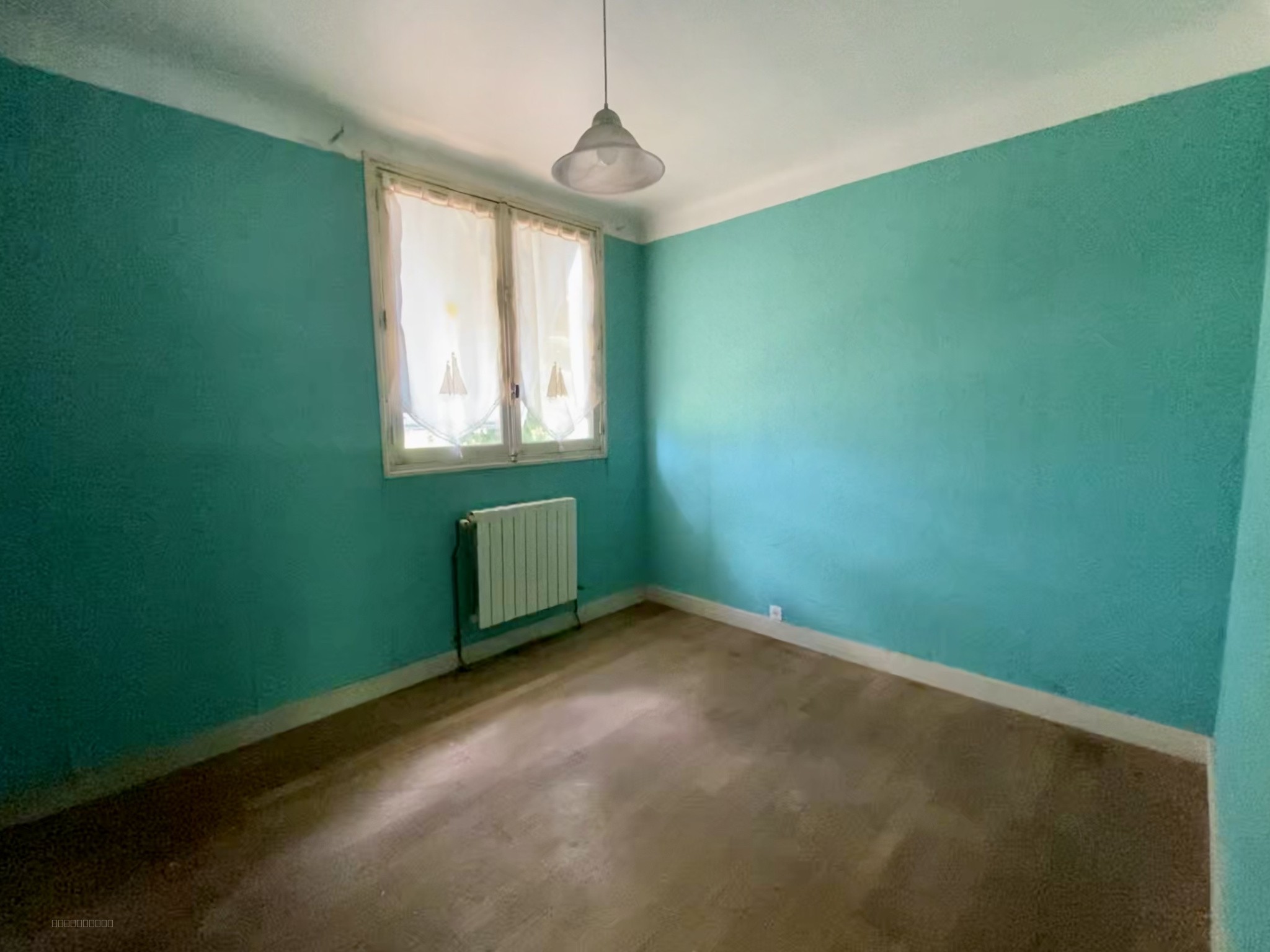 PAVILLON SUR S/SOL - 3 CHAMBRES - CERCY LA TOUR 58250 — photo 12
