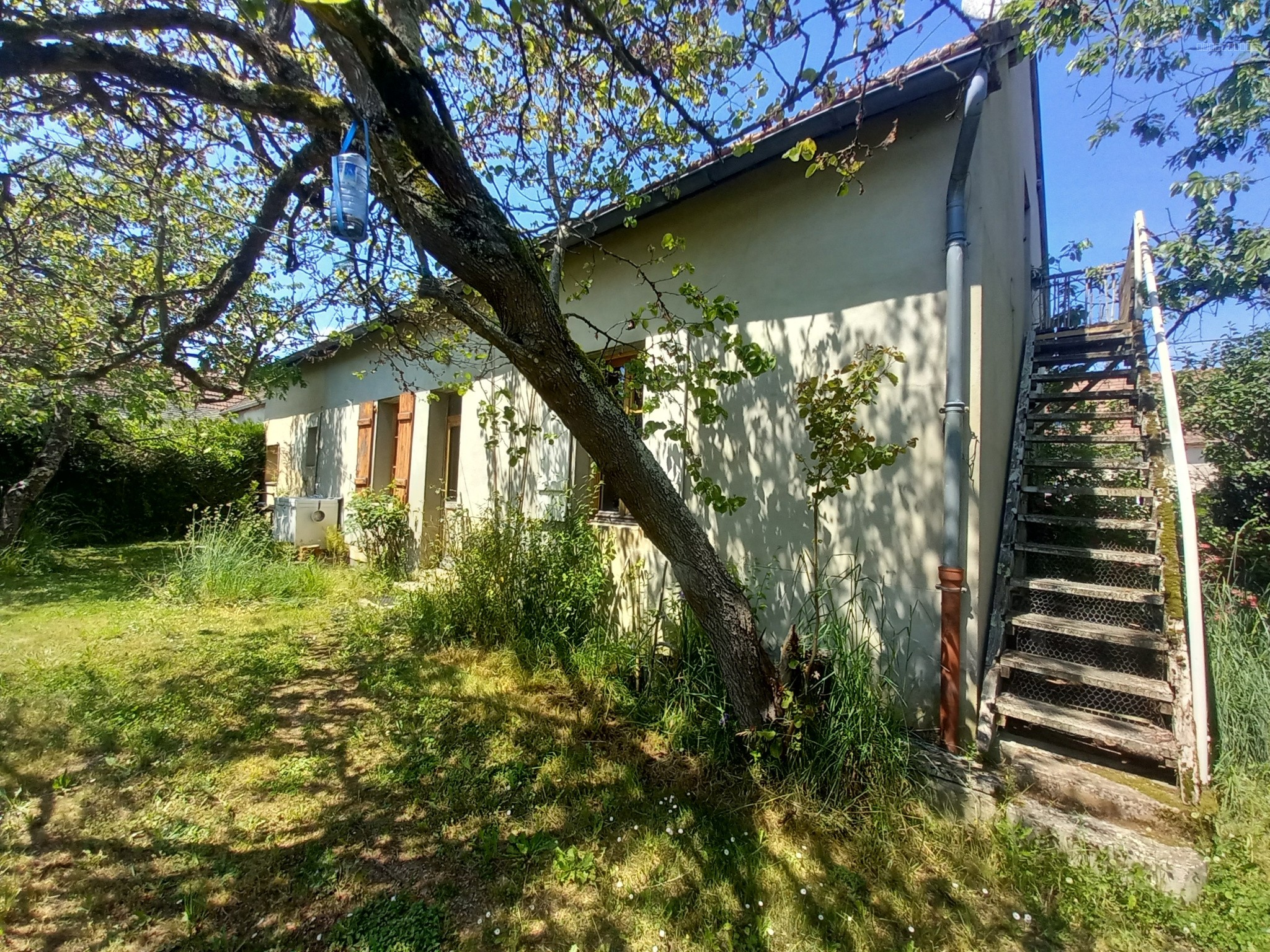 Maison de Village 2 chambres 03230 LA CHAPELLE AUX CHASSES — photo 11