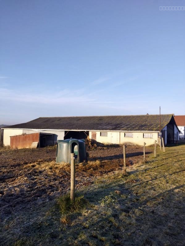 Maison au calme au sud du Morvan   3,8 hectares, piscine et ancien corps de ferme — photo 3