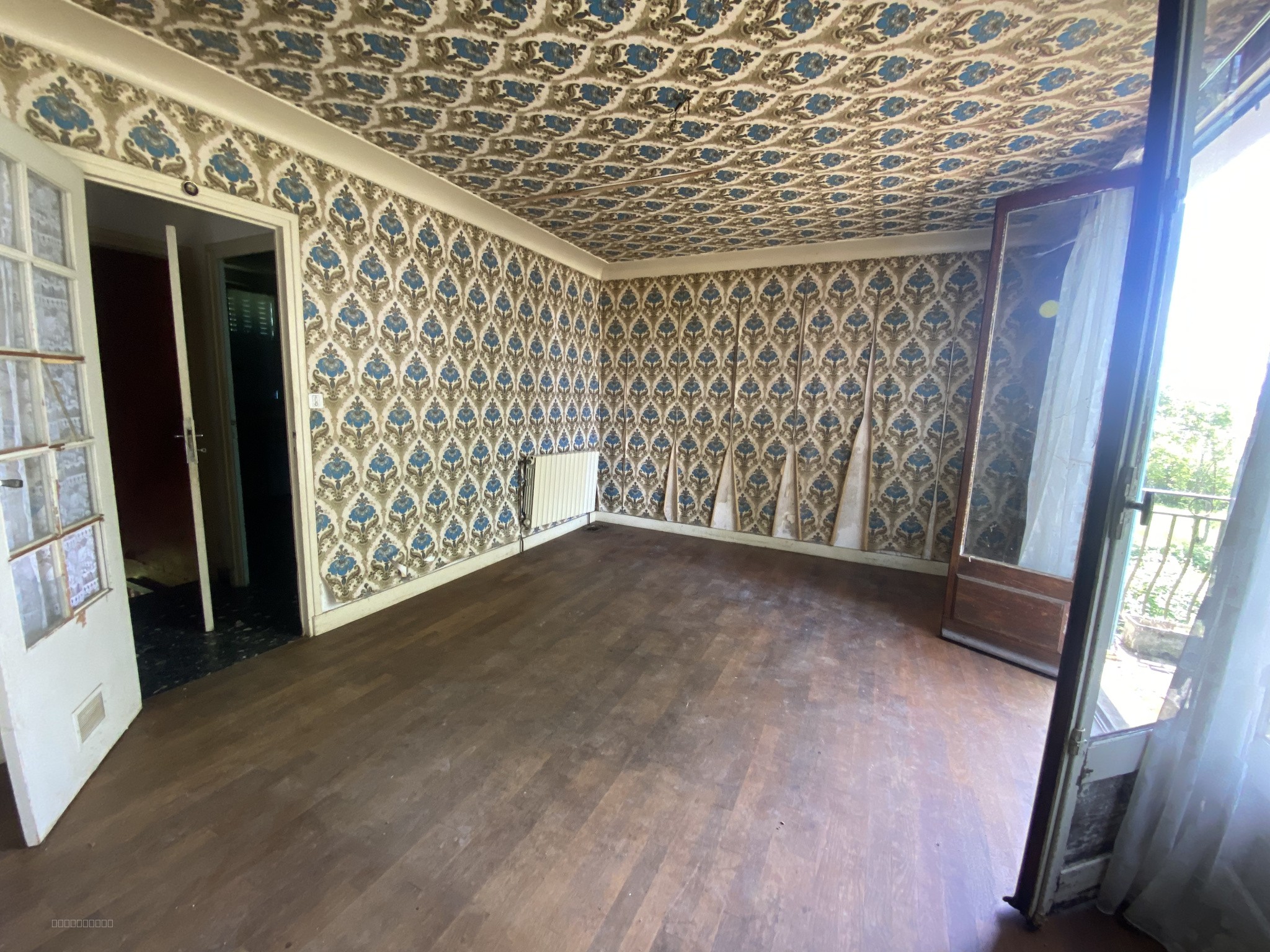 PAVILLON SUR S/SOL - 3 CHAMBRES - CERCY LA TOUR 58250 — photo 8