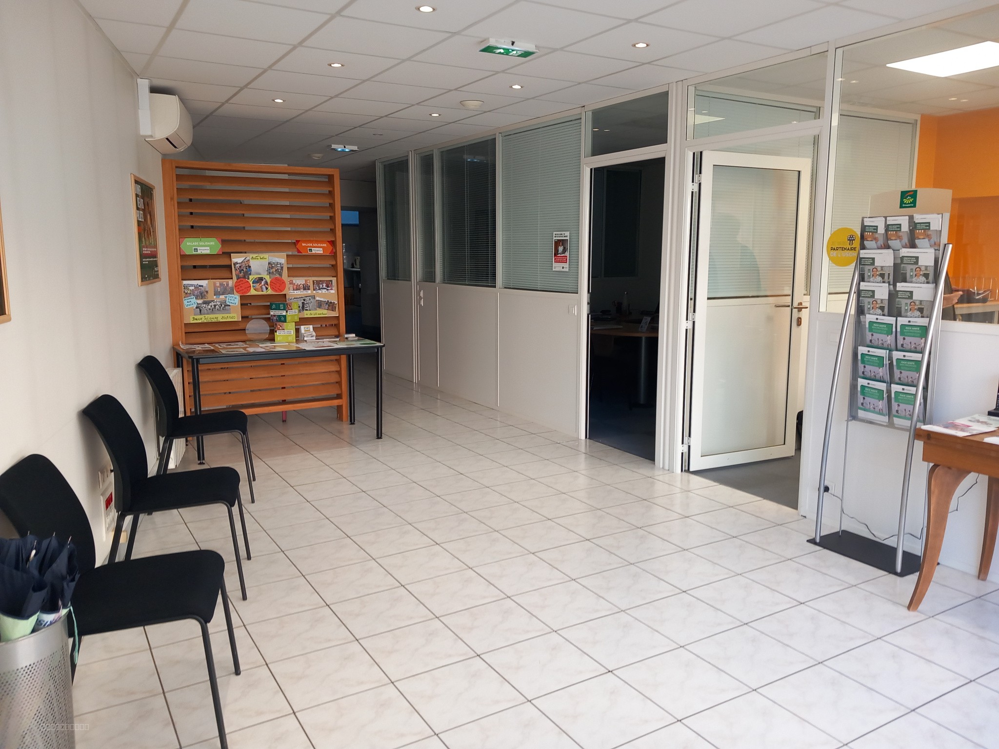 IMMEUBLE AVEC LOCAL COMMERCIAL 58170 LUZY — photo 2