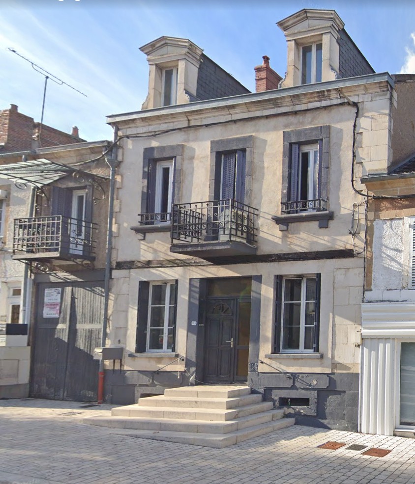 CHARMANTE MAISON DE VILLE - 4 CHAMBRES - LA MACHINE 58260 — photo 10