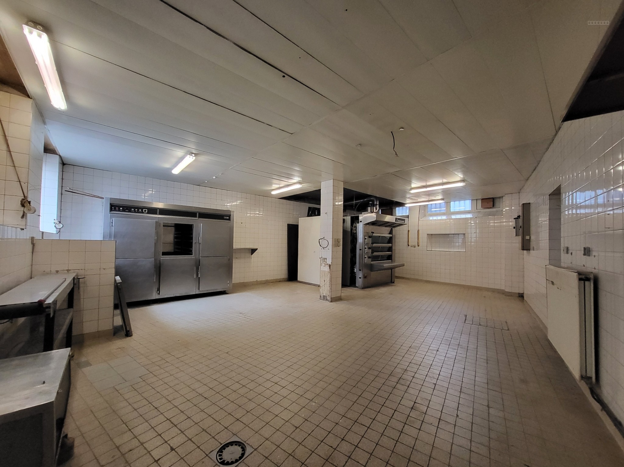 Local professionnel de 157m2, 64 rue Thiers 88100 Saint-Dié — photo 5