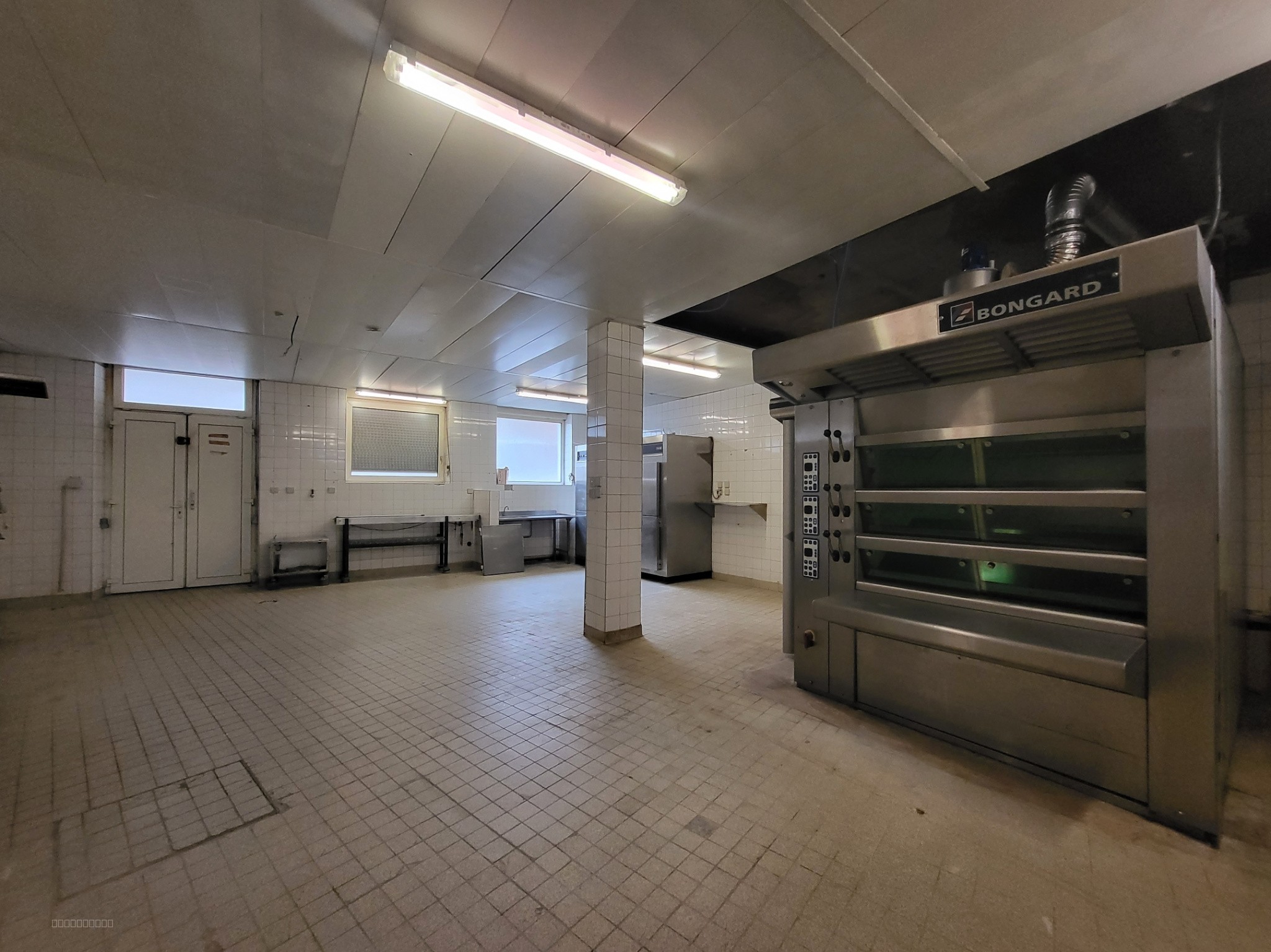 Local professionnel de 157m2, 64 rue Thiers 88100 Saint-Dié — photo 6