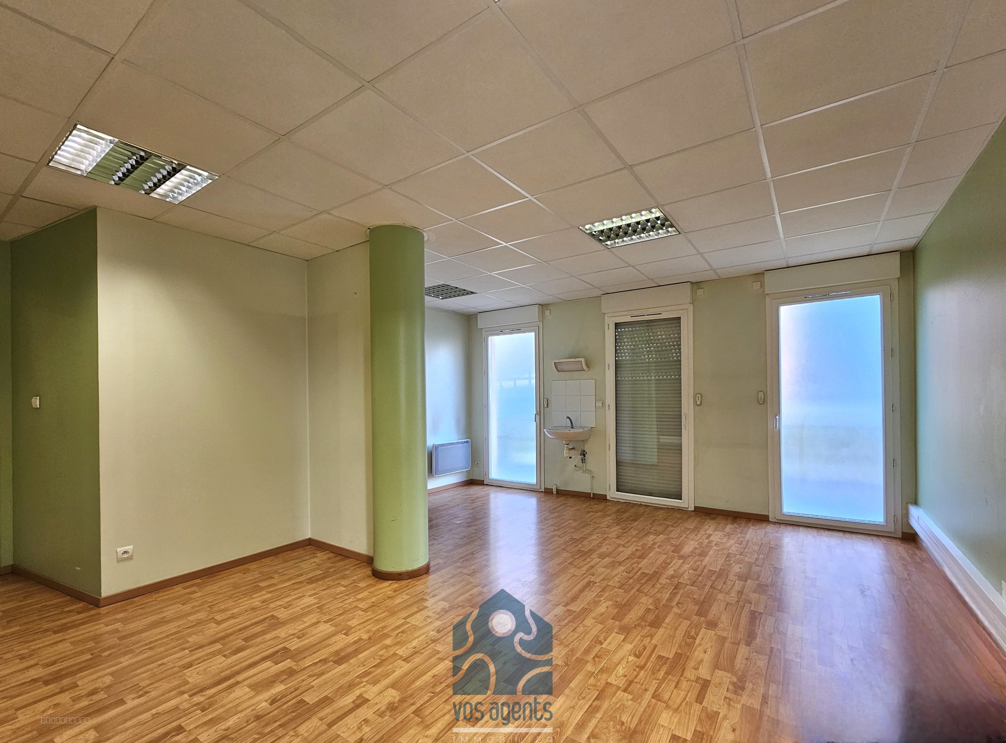 Appartement 5 pièces avec stationnements — photo 2