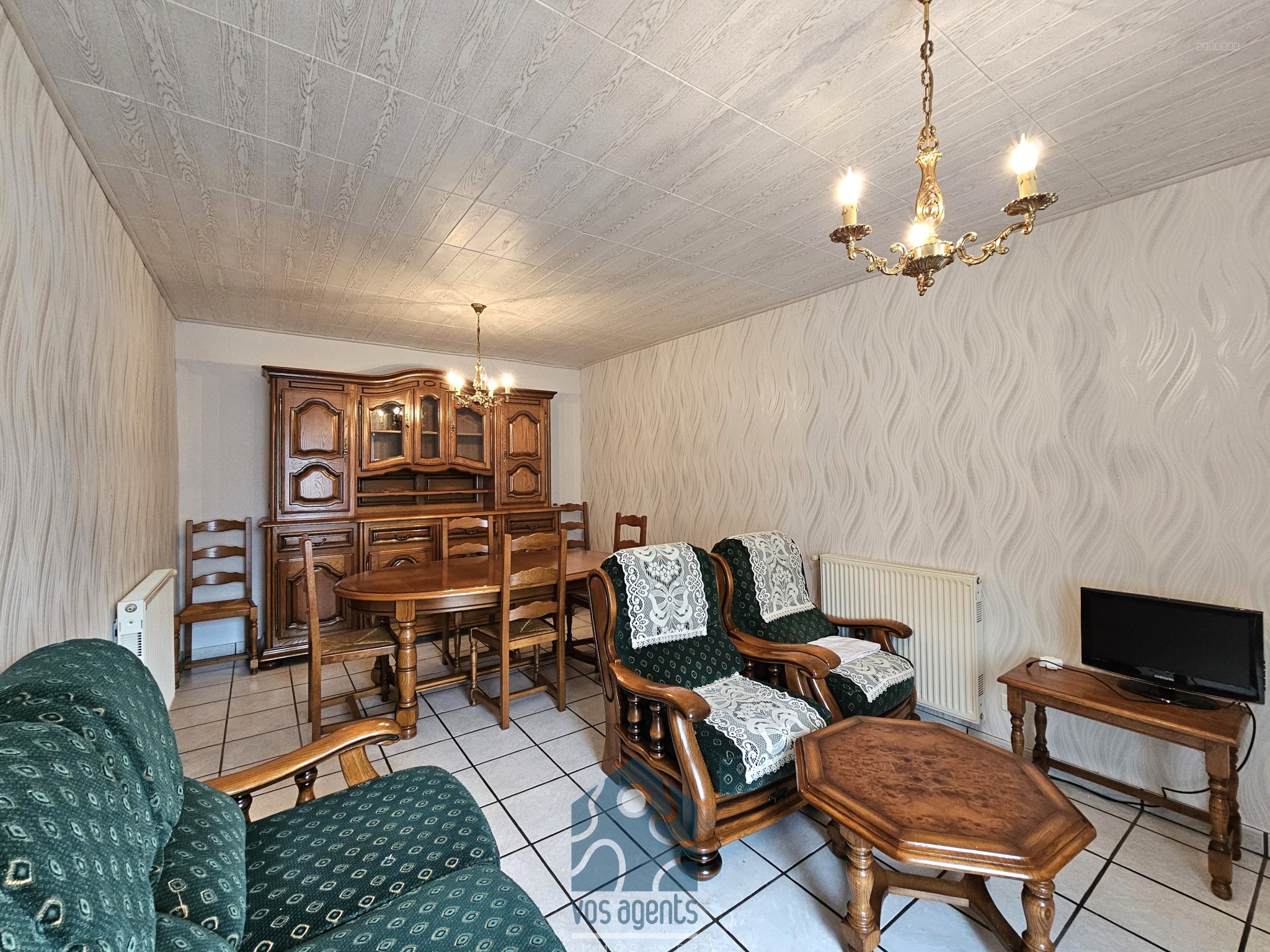 Maison 3 pièces avec garage, cour et grenier — photo 3