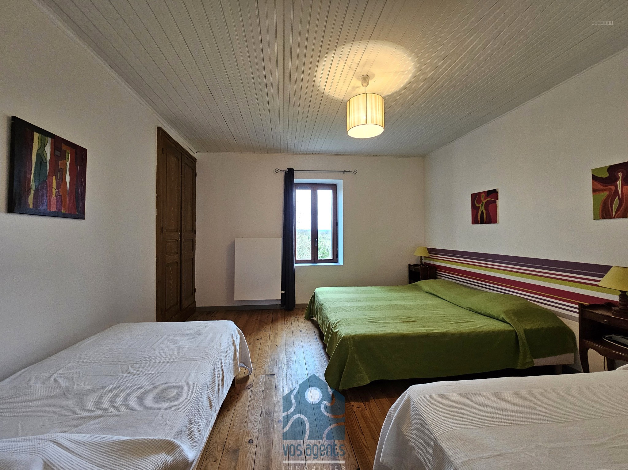 Propriété 9 pièces avec gîte et partie privative, grange, piscine et annexes — photo 13