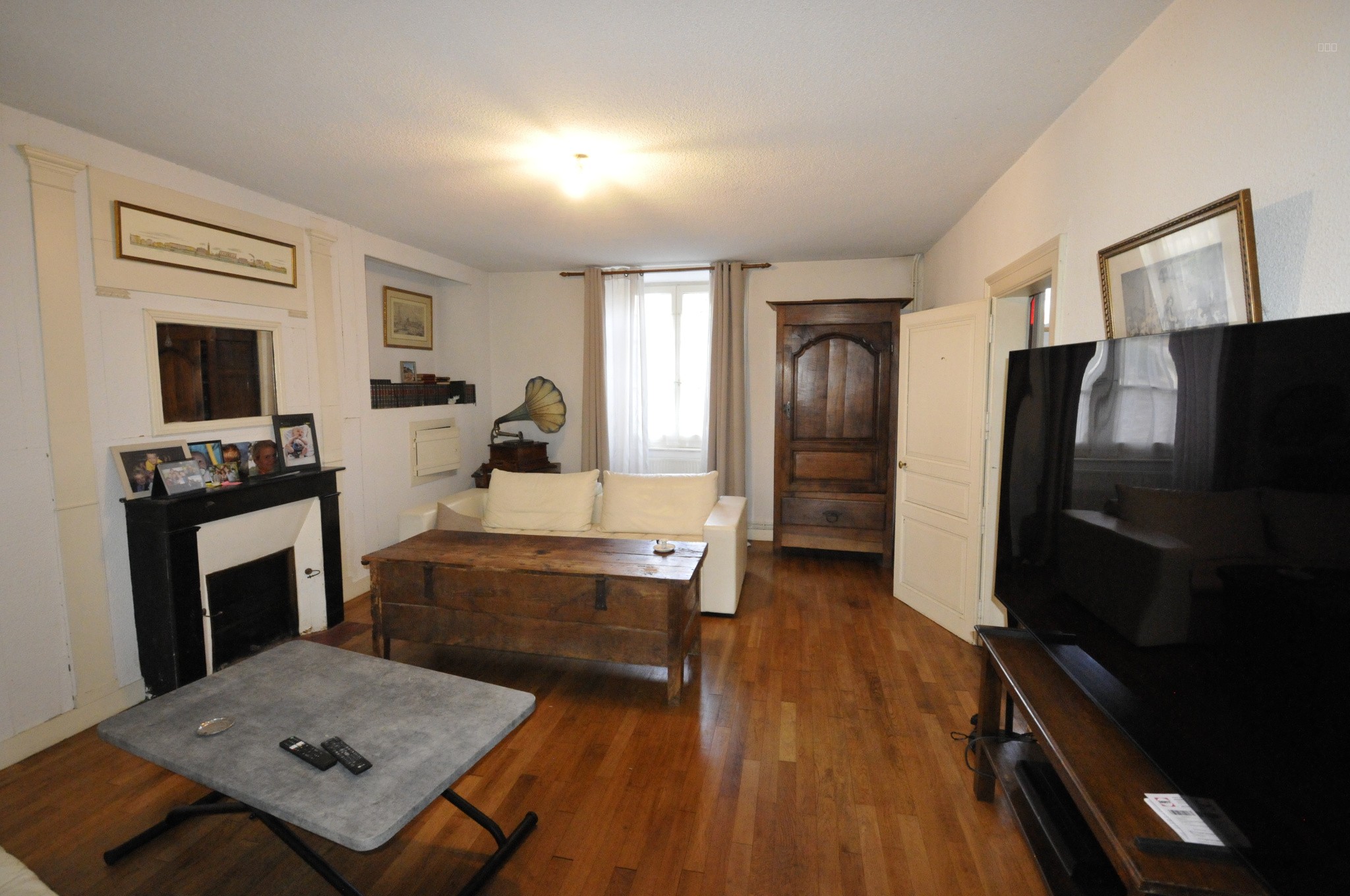 Maison de Maitre au coeur du Village de Pierre-Buffière — photo 7