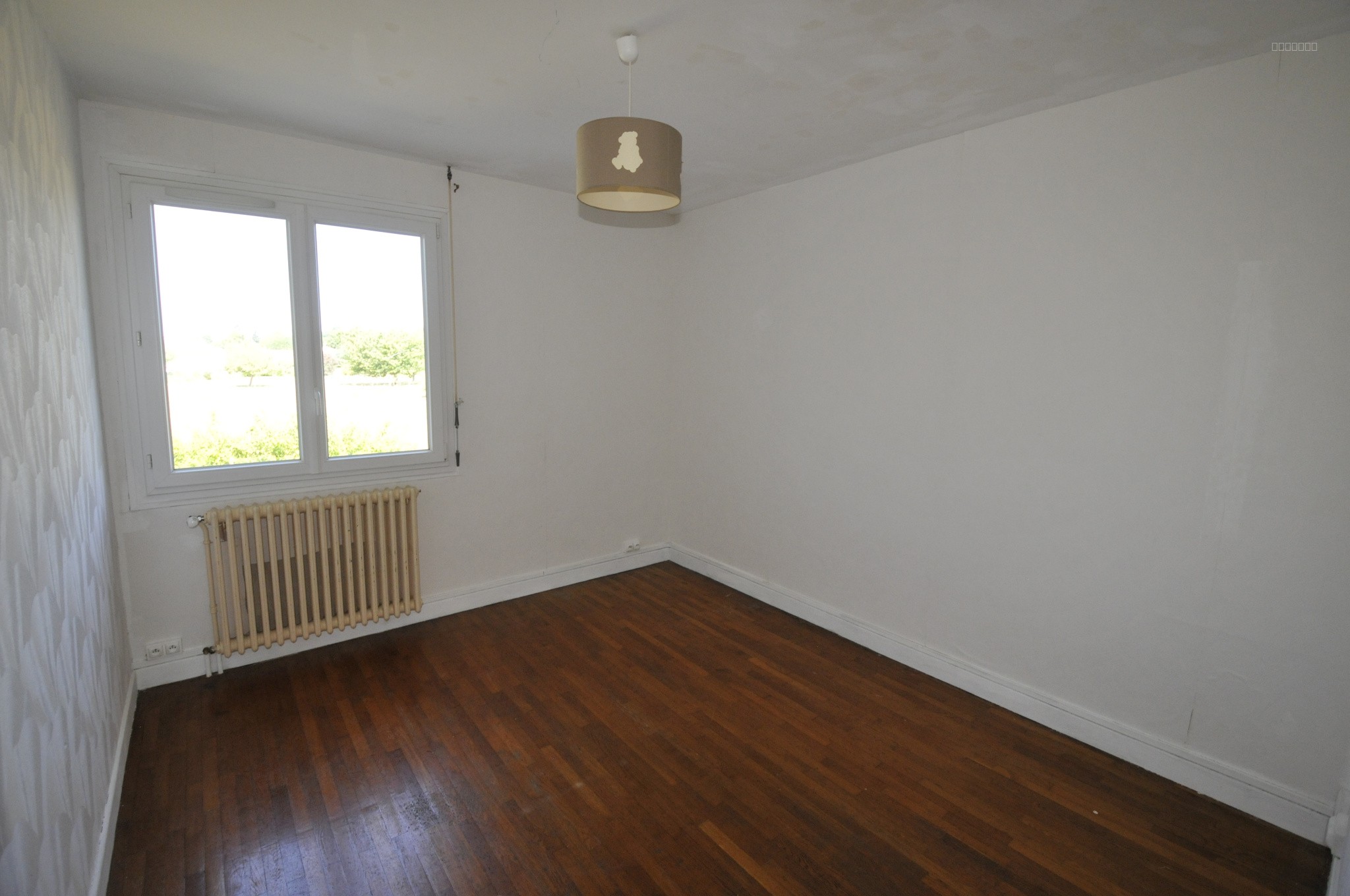 Maison au coeur de Feytiat centre en pierre — photo 19