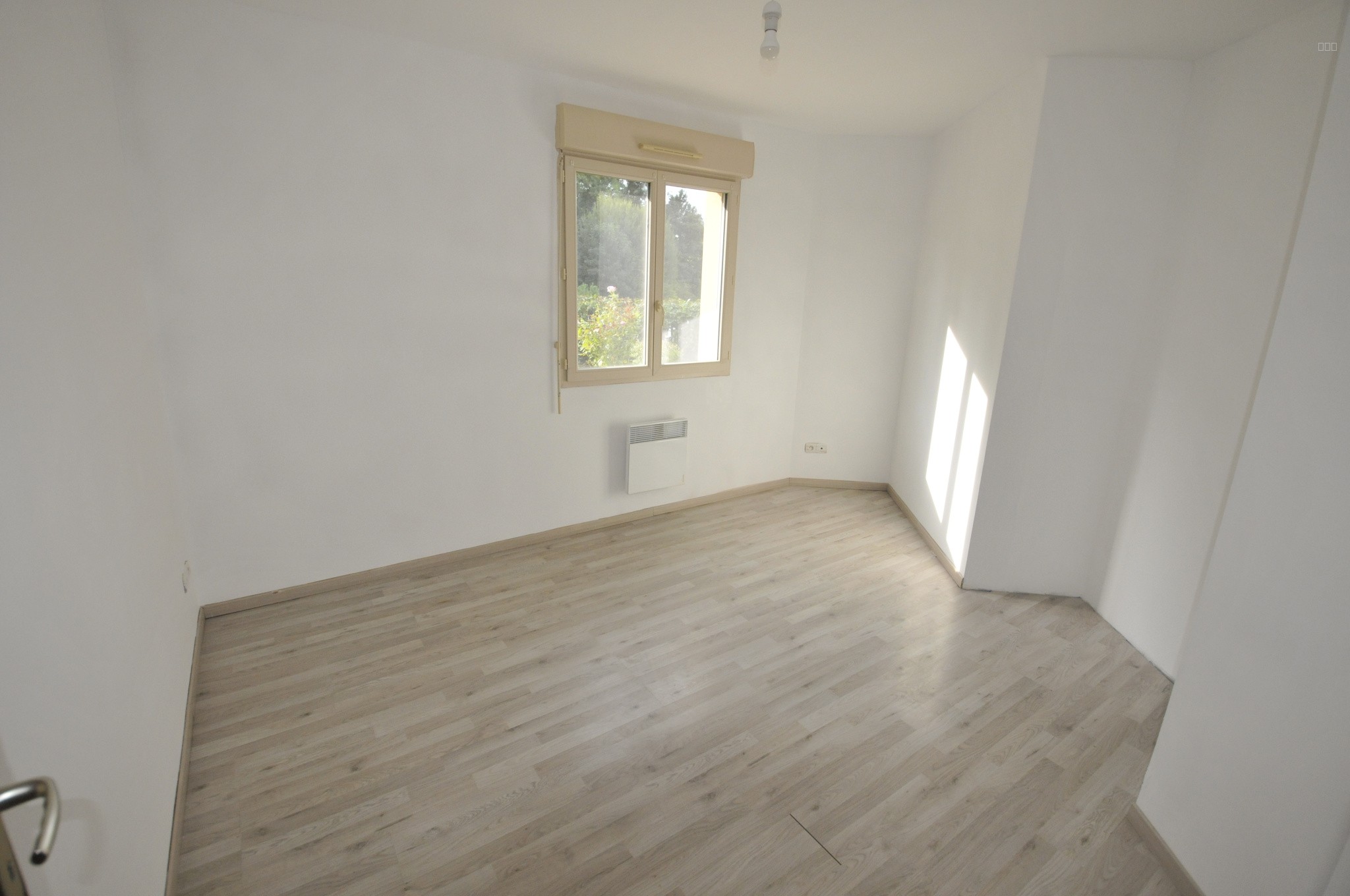 Maison à Louer Sur Boisseuil de 2011 avec 4 chambres de 107m2, de plain pieds — photo 5