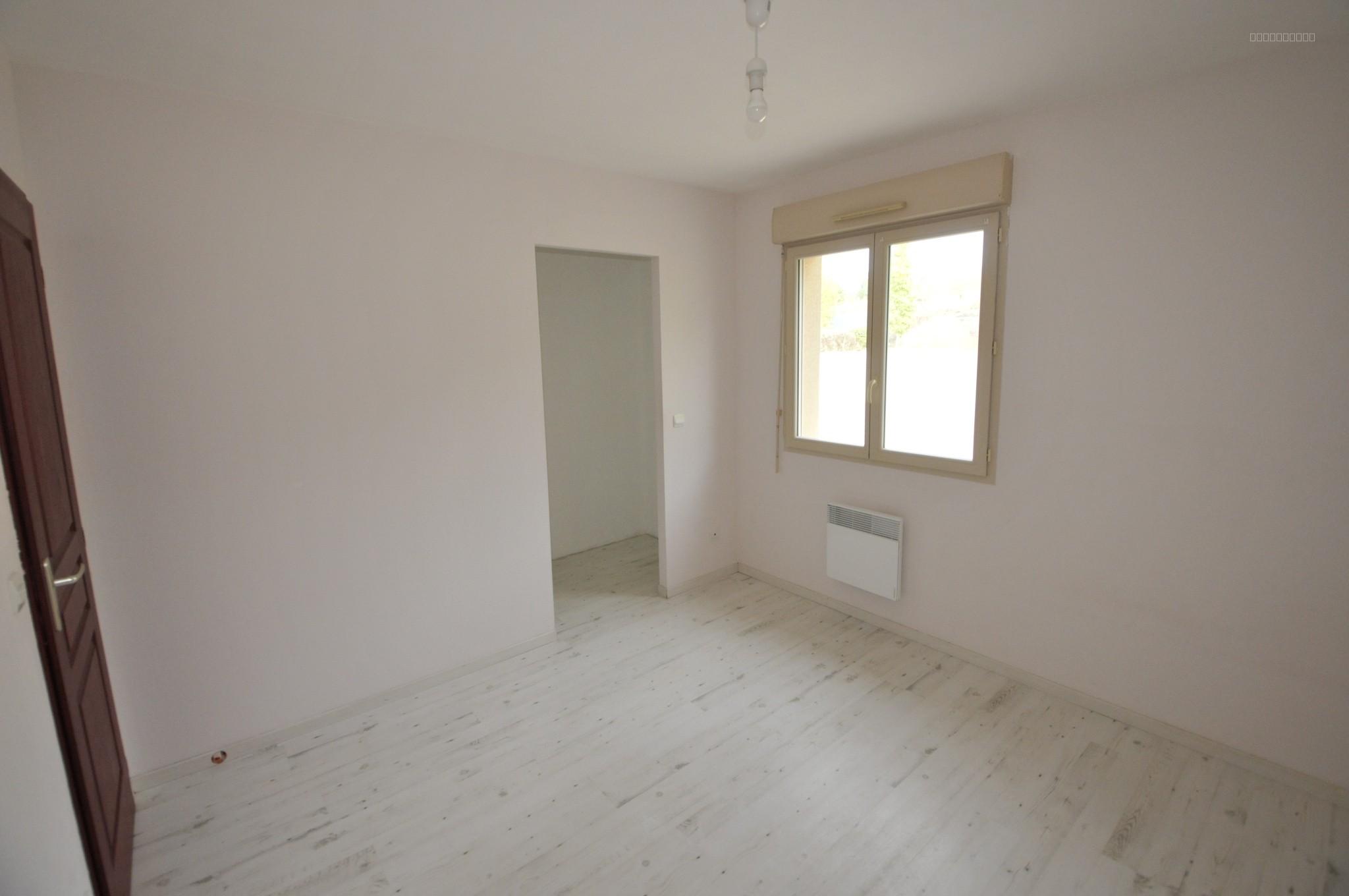 Maison à Louer Sur Boisseuil de 2011 avec 4 chambres de 107m2, de plain pieds — photo 9