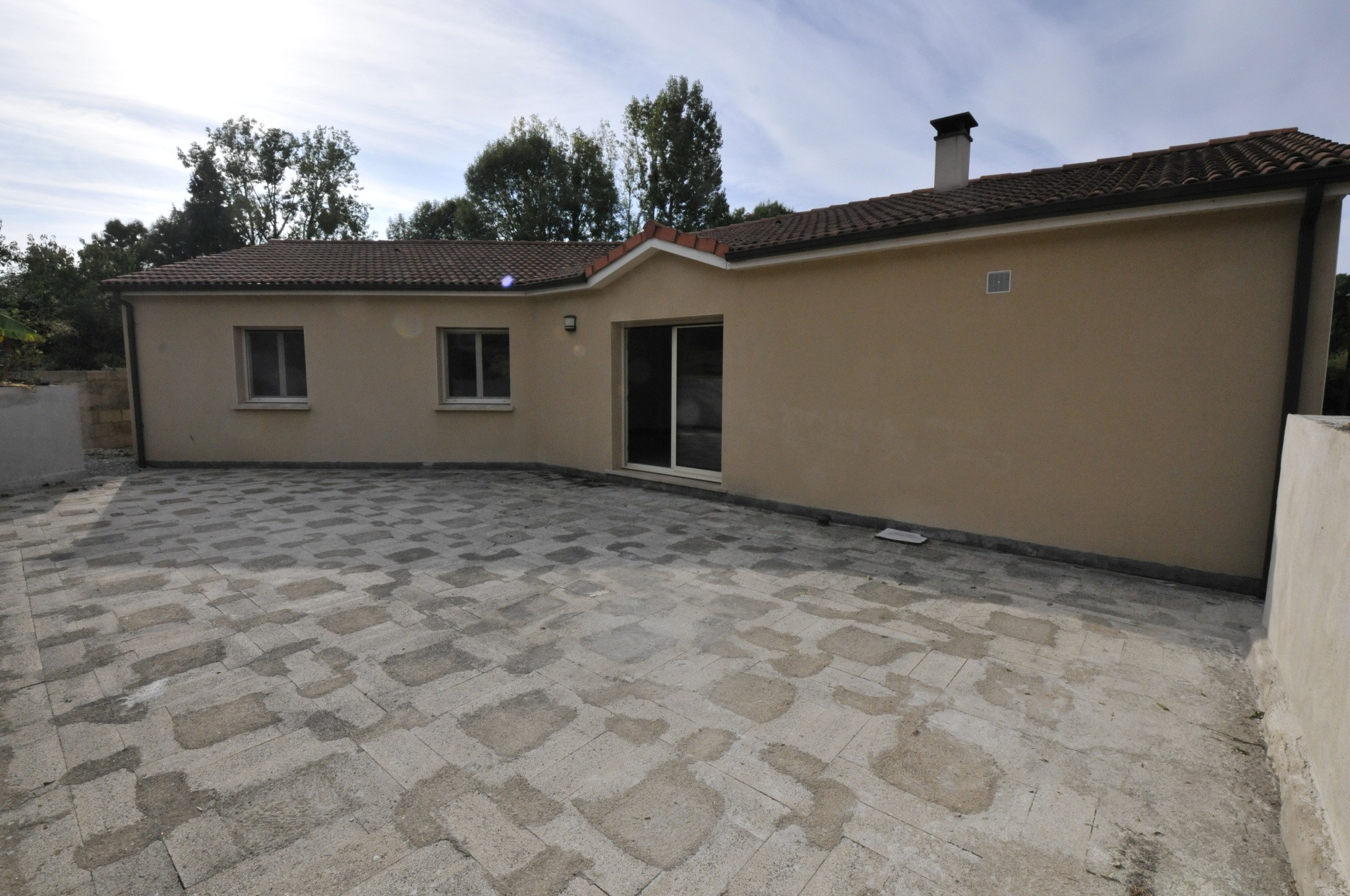 Maison à Louer Sur Boisseuil de 2011 avec 4 chambres de 107m2, de plain pieds — photo 11