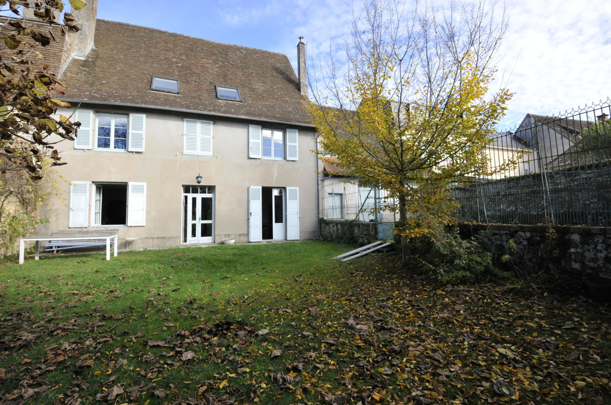 Maison de Maitre au coeur du Village de Pierre-Buffière — photo 17