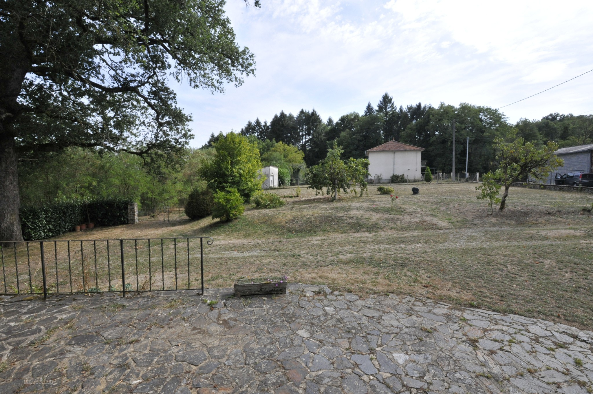 Grande maison en pierre avec grange proche Le VIGEN — photo 12