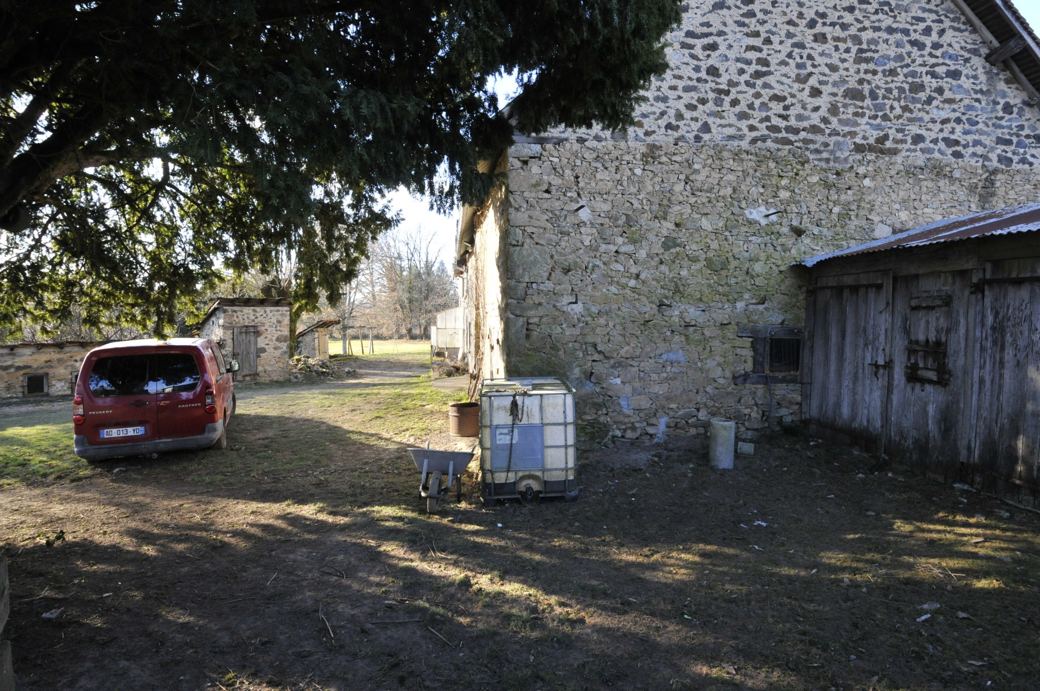 Propriété en Pierre avec Dépendances sur St paul — photo 16