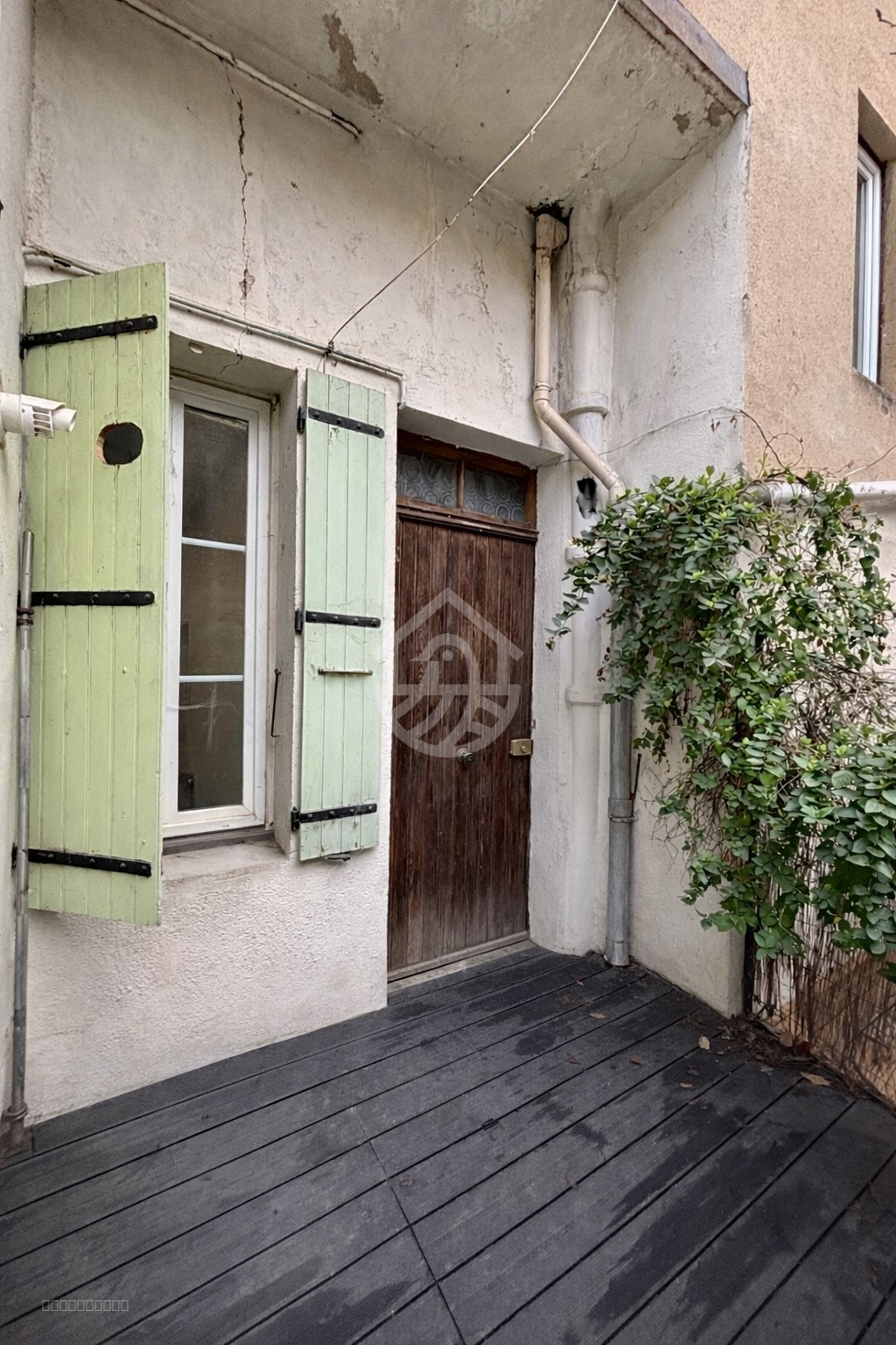 UPIE - CENTRE VILLAGE : VILLA D'ARCHITECTE - 6 PIÈCES - SOUS-SOL — photo 6