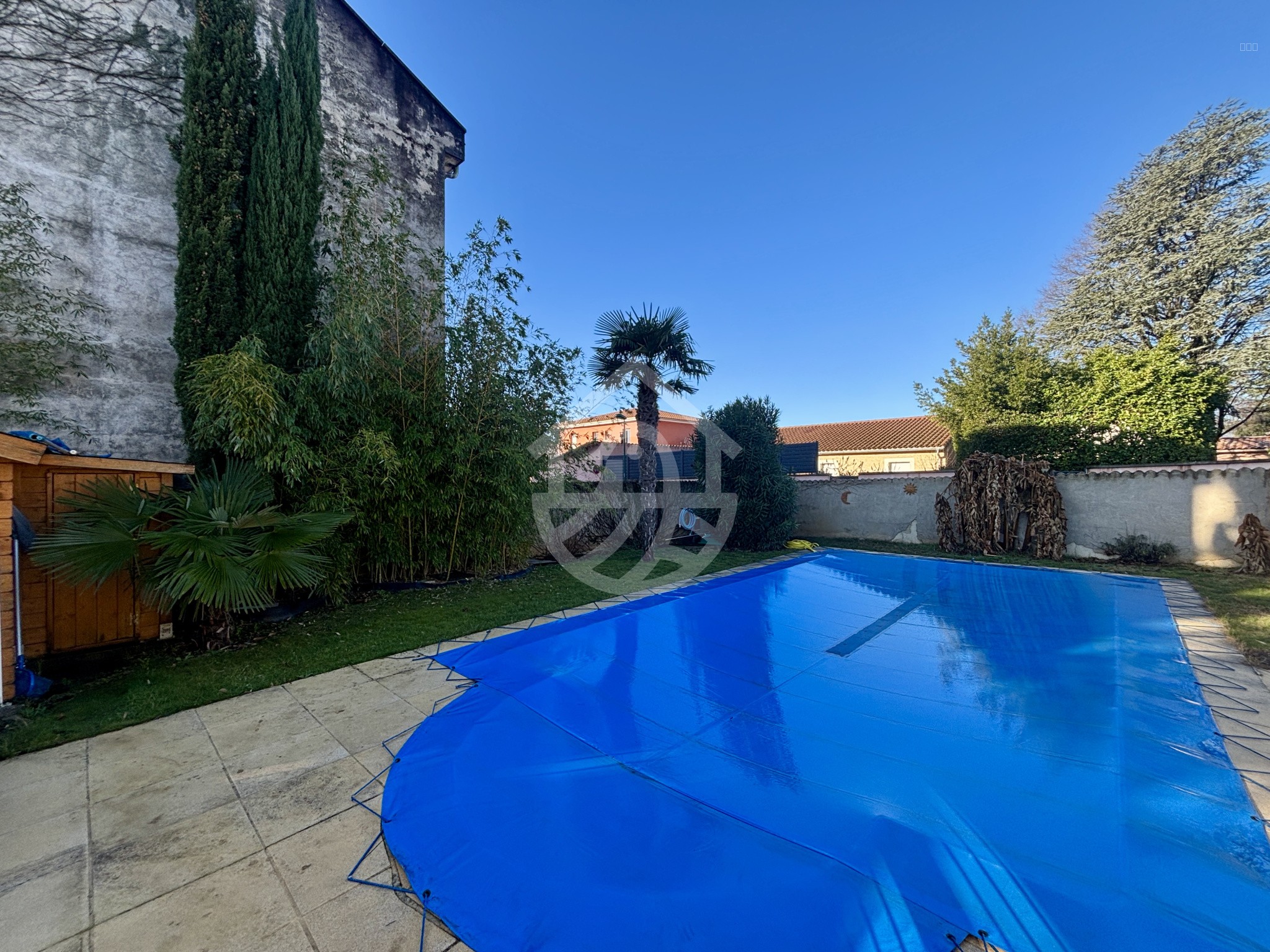 BOURG-LÈS-VALENCE : VILLA DE PLAIN PIED - PISCINE - DÉPENDANCES — photo 5