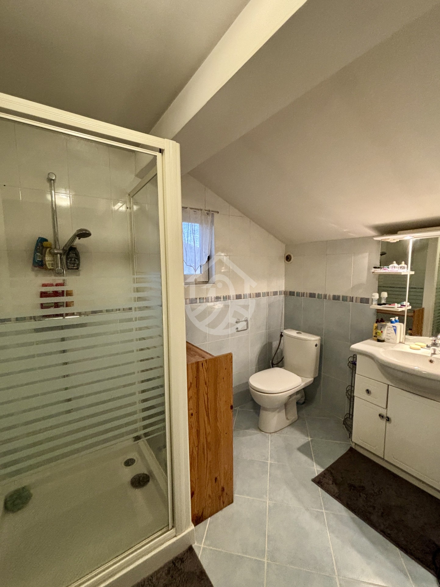 VALENCE - CHATEAUVERT : MAISON - 3 CHAMBRES - GARAGE - TERRASSE — photo 14