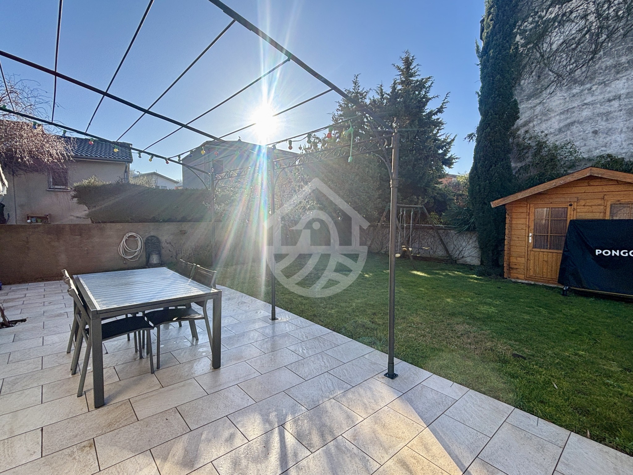 BOURG-LÈS-VALENCE : VILLA DE PLAIN PIED - PISCINE - DÉPENDANCES — photo 7