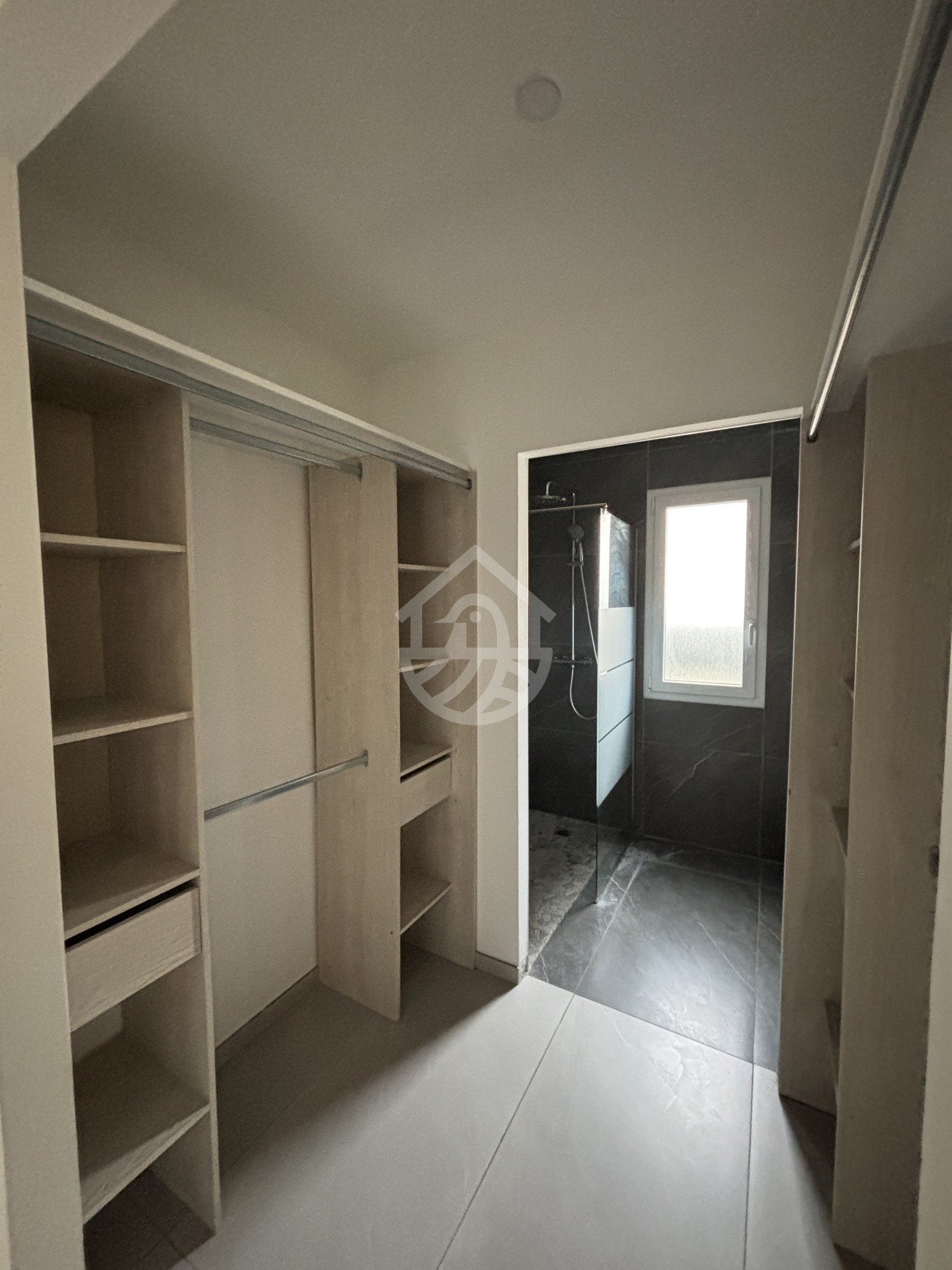 ROMANS-SUR-ISÈRE : Villa de plain pied - 3 chambres - Garage — photo 11