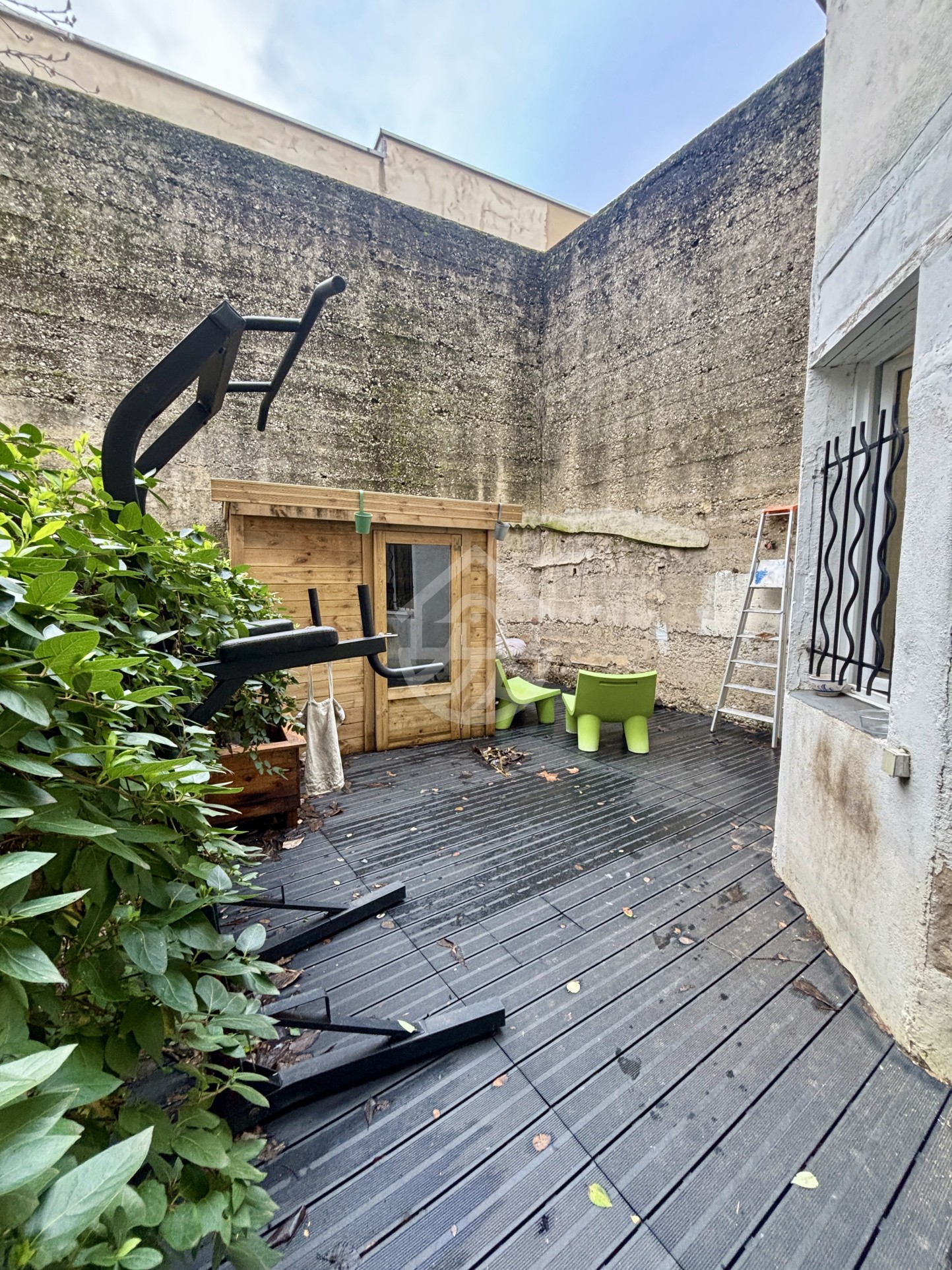 UPIE - CENTRE VILLAGE : VILLA D'ARCHITECTE - 6 PIÈCES - SOUS-SOL — photo 7