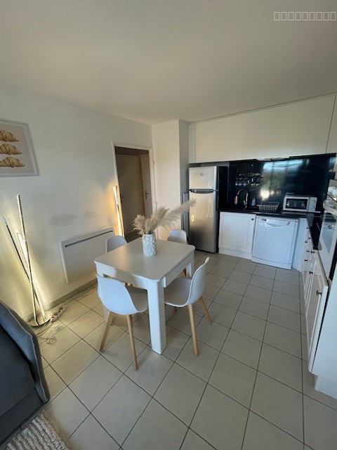 Appartement avec terrasse en vente à Fréjus — photo 5
