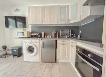 83600 FREJUS PLAGE APPARTEMENT F1 + PARKING — photo 3