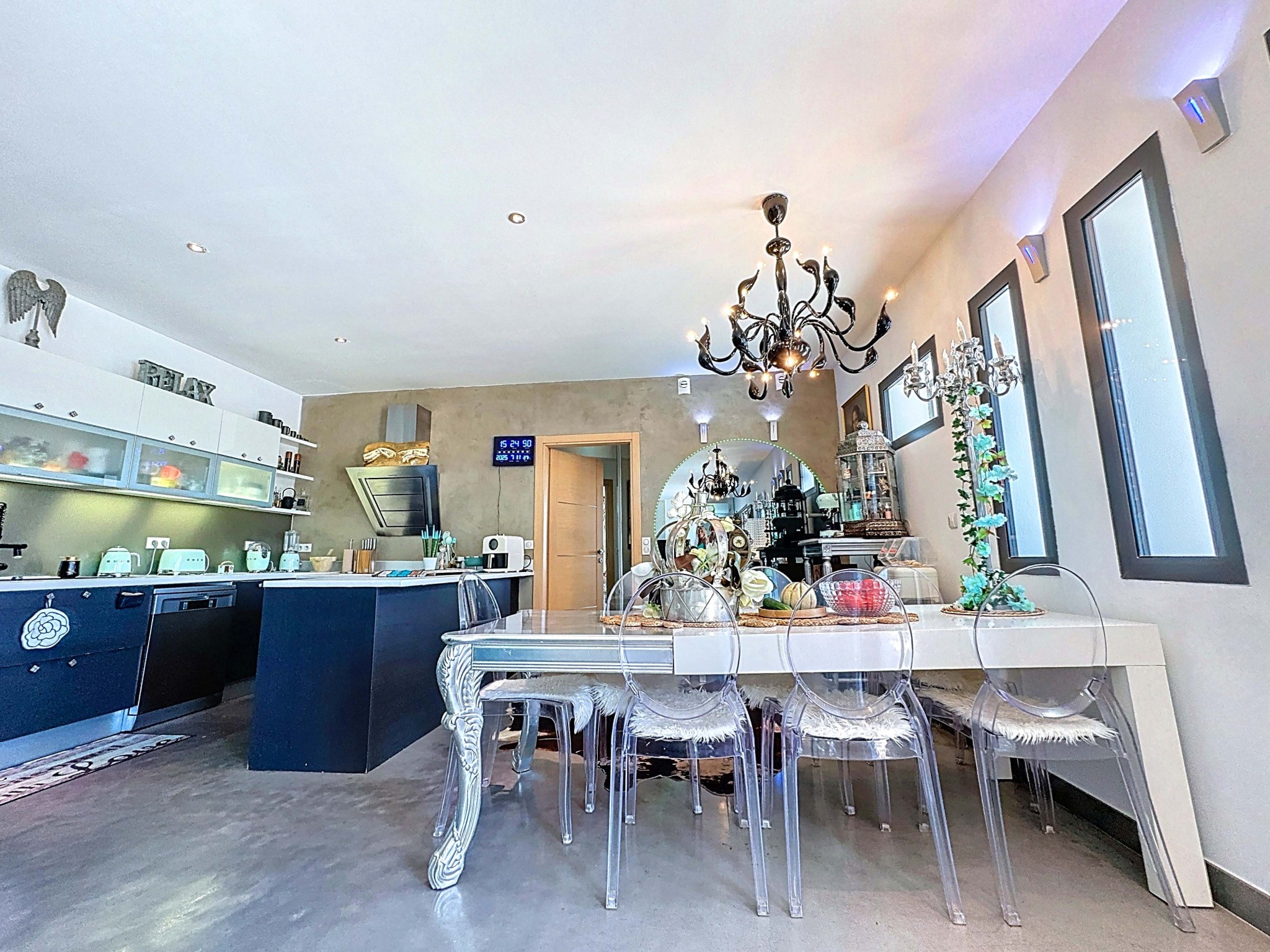 83700 DAINT RAPHAEL -VILLA CONTEMPORAINE F6 PISCINE JACUZZI — photo 19