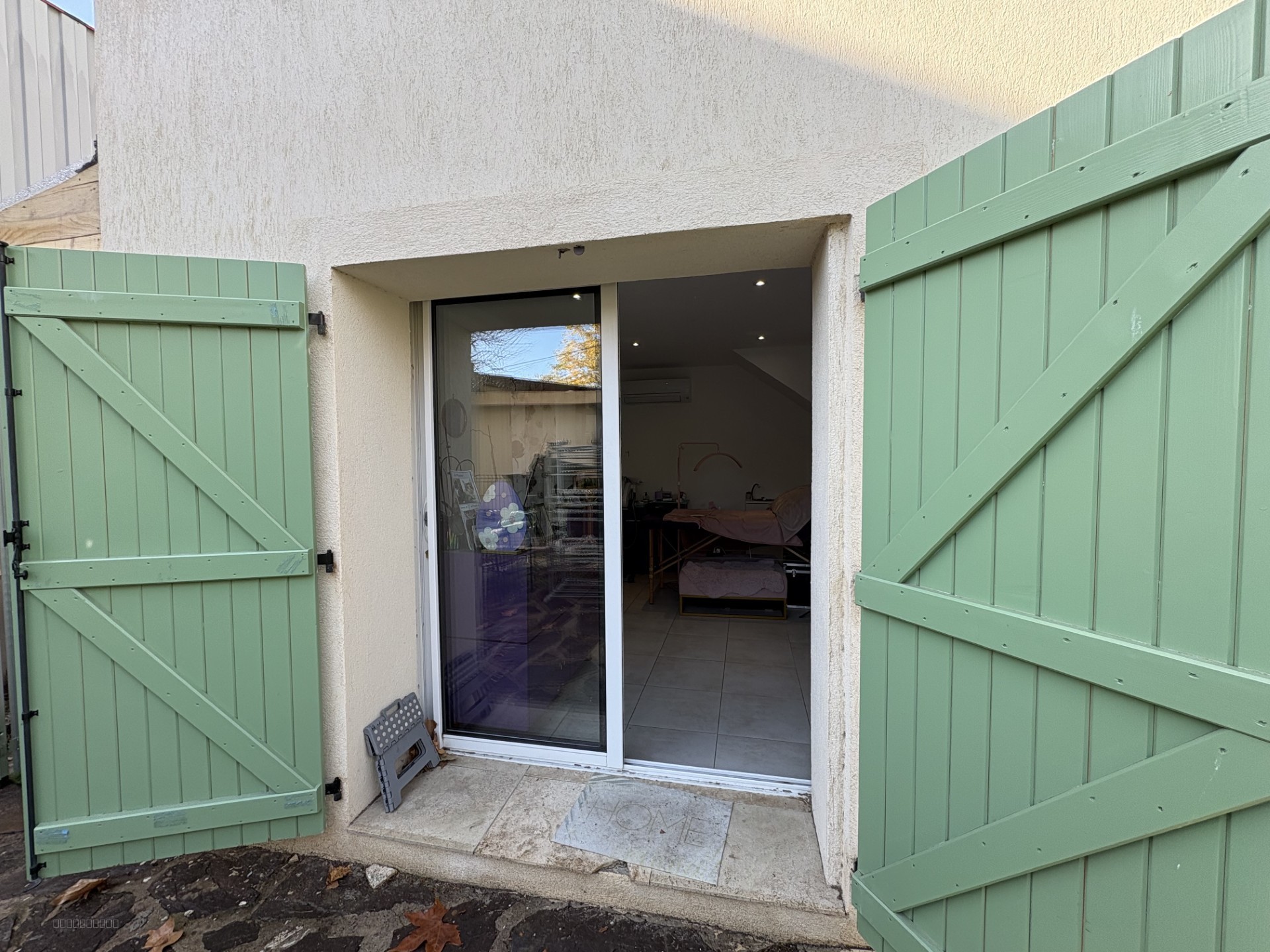 83600 FREJUS  LOCAL COMMERCIAL A LOUER — photo 4