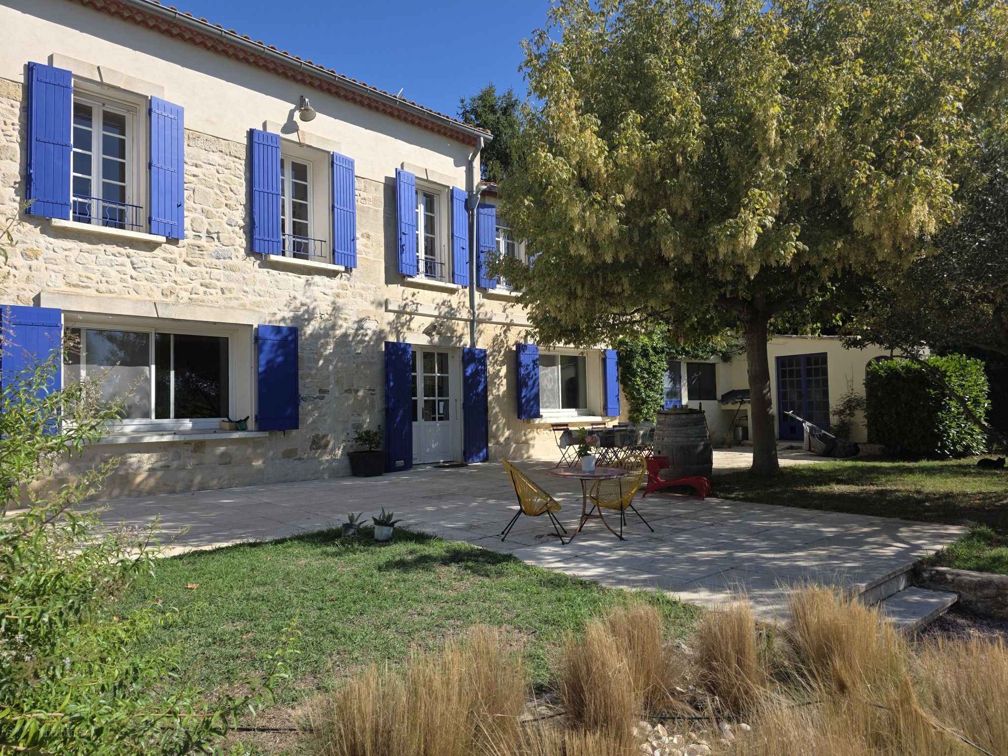 Mas avec piscine et garage proche du centre ville d'Arles — photo 4