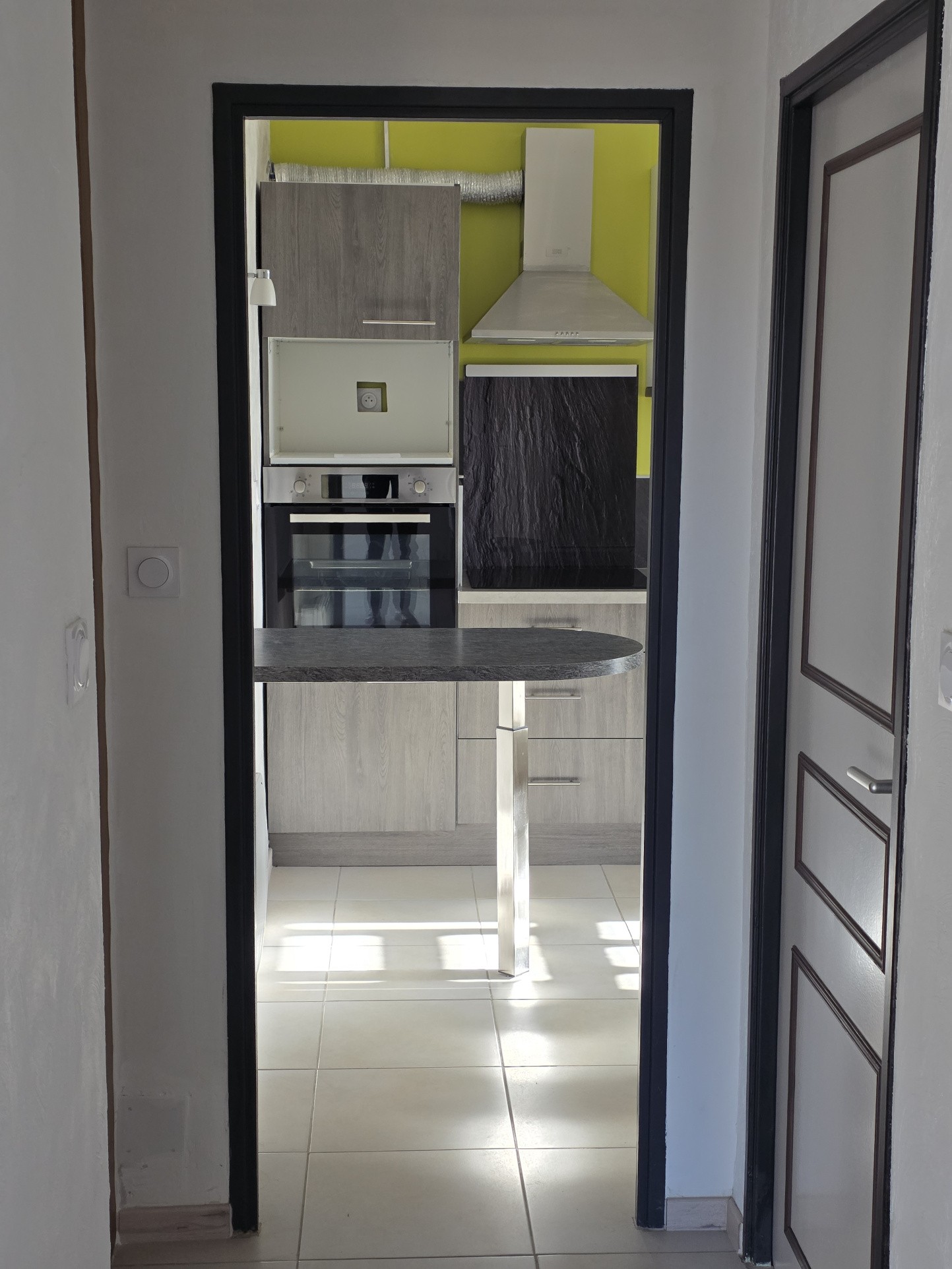 Arles appartement type trois, Arles quartier Mouleyres, proche centre-ville — photo 8