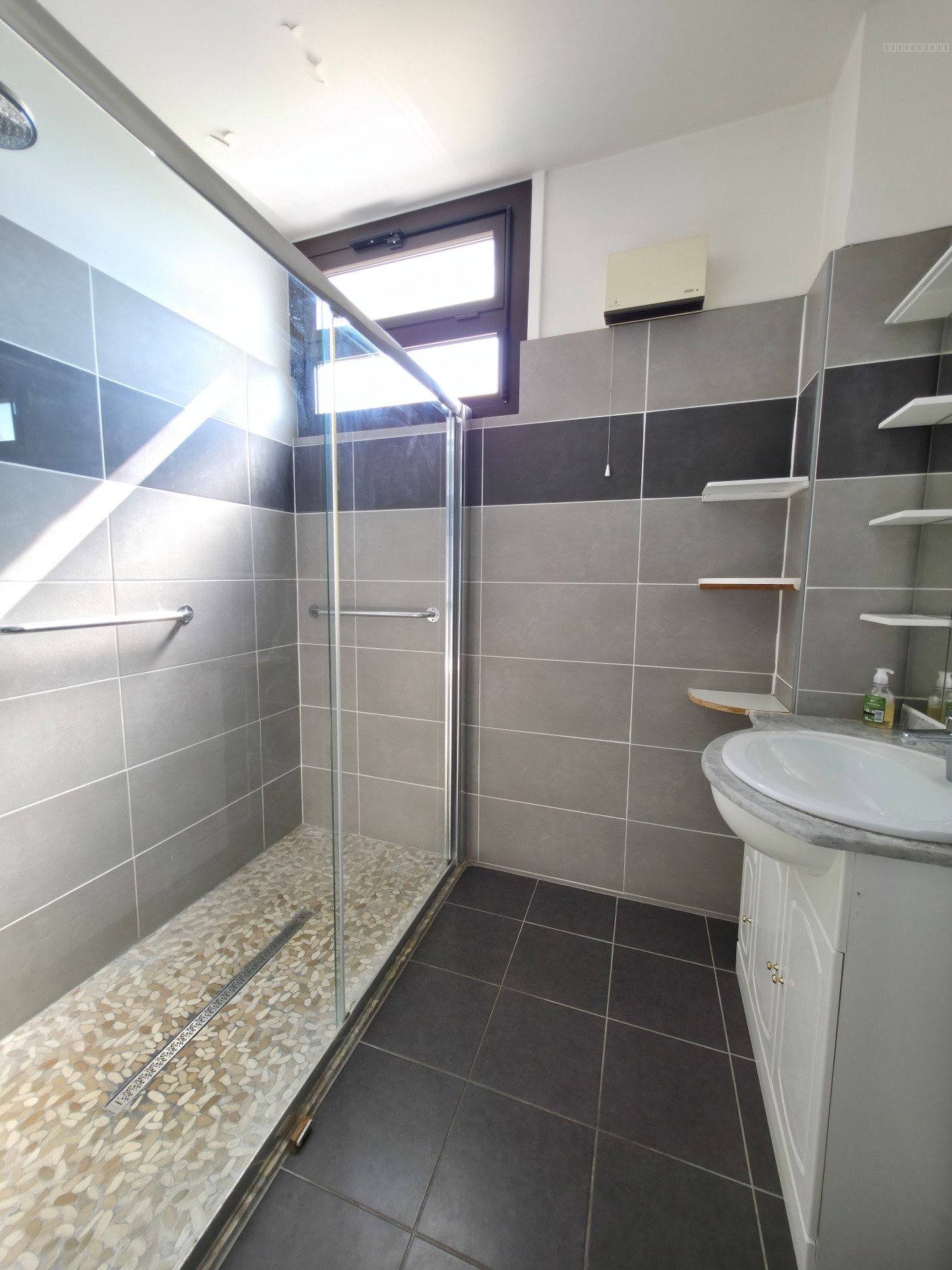 Appartement  avec garage, Arles centre-ville, résidence Le Central — photo 5