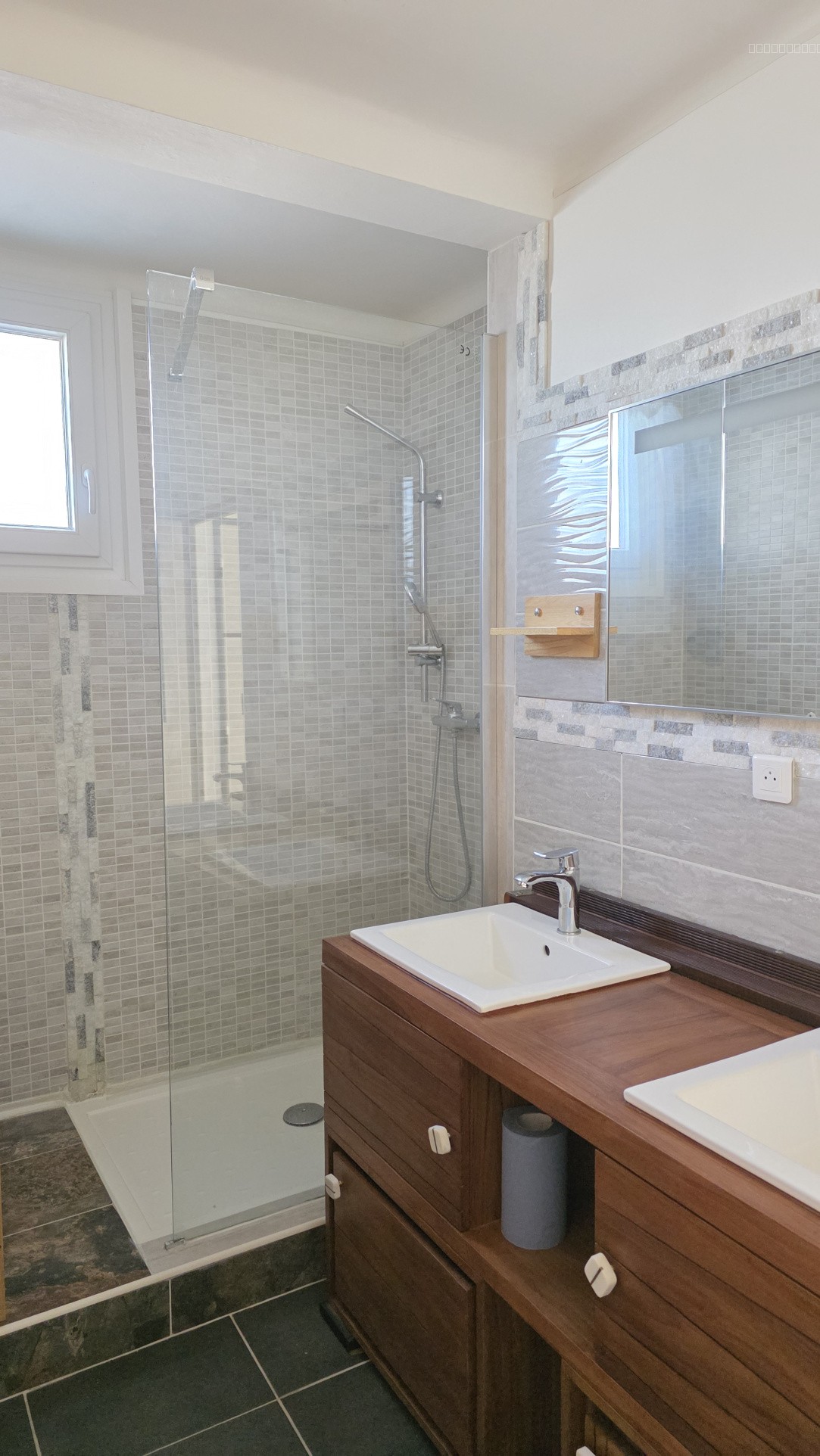 Arles appartement type trois, Arles quartier Mouleyres, proche centre-ville — photo 9